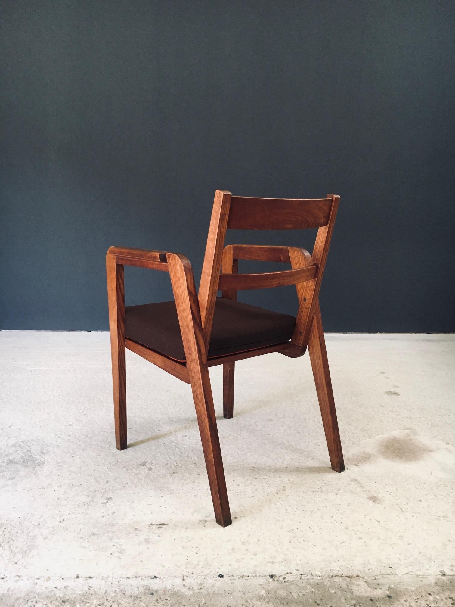 Milieu du XXe siècle Modernist Design Armchair, France 1940's en vente