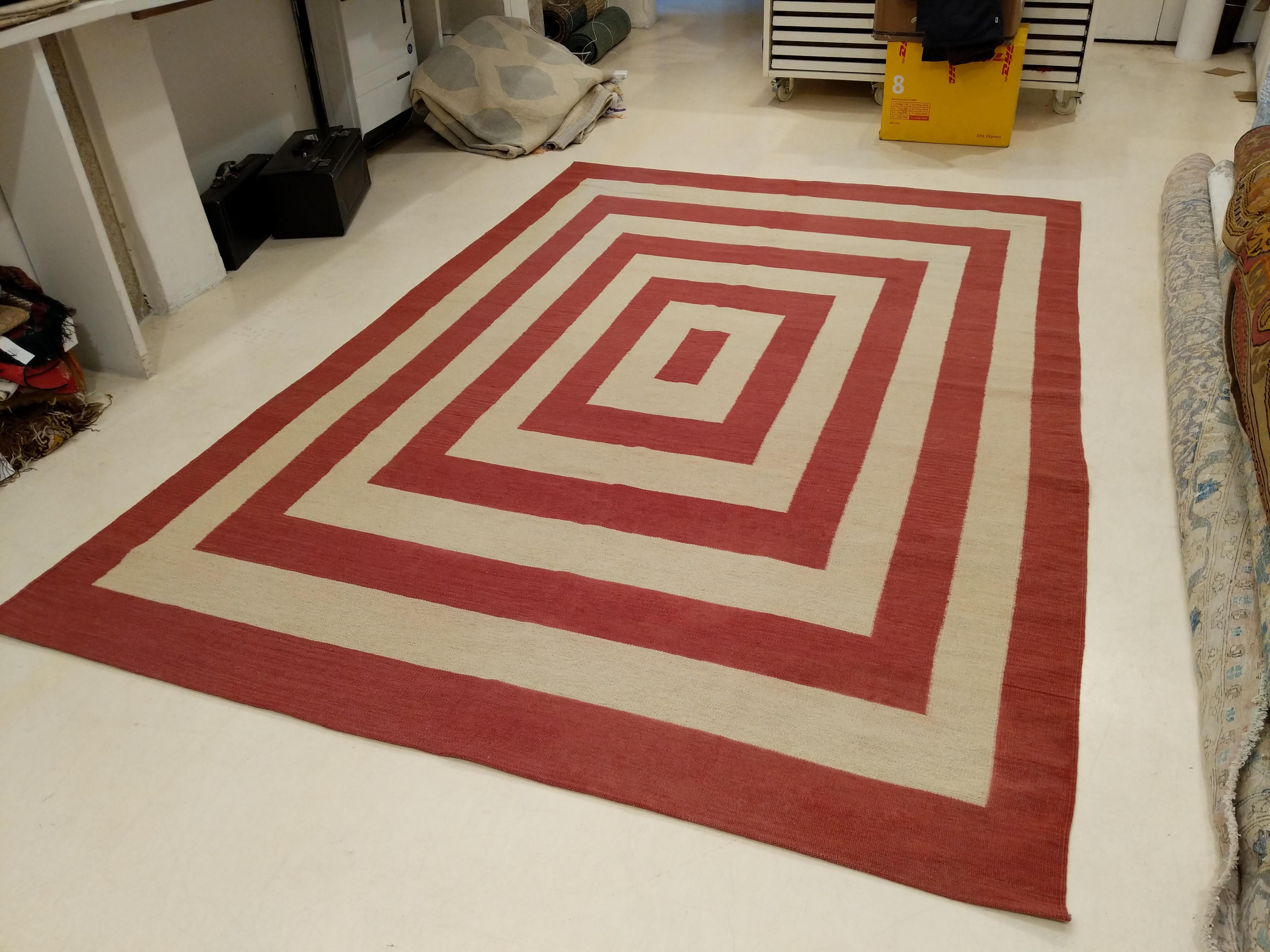 Wool Modernist Design Kilim Rug with Concentric Red Rectangles on an Ivory Background For Sale