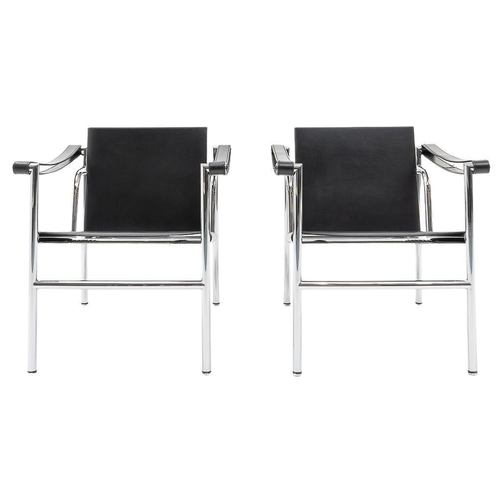 Modernist Design LC1 Chairs by Le Corbusier, Jeanneret, Perriand for Cassina For Sale