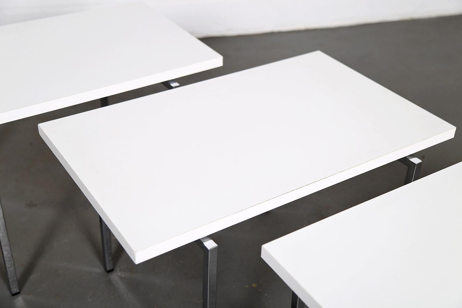 Modernist Design Stacking Tables by Trix & Robert Haussmann for Swiss Form For Sale 3