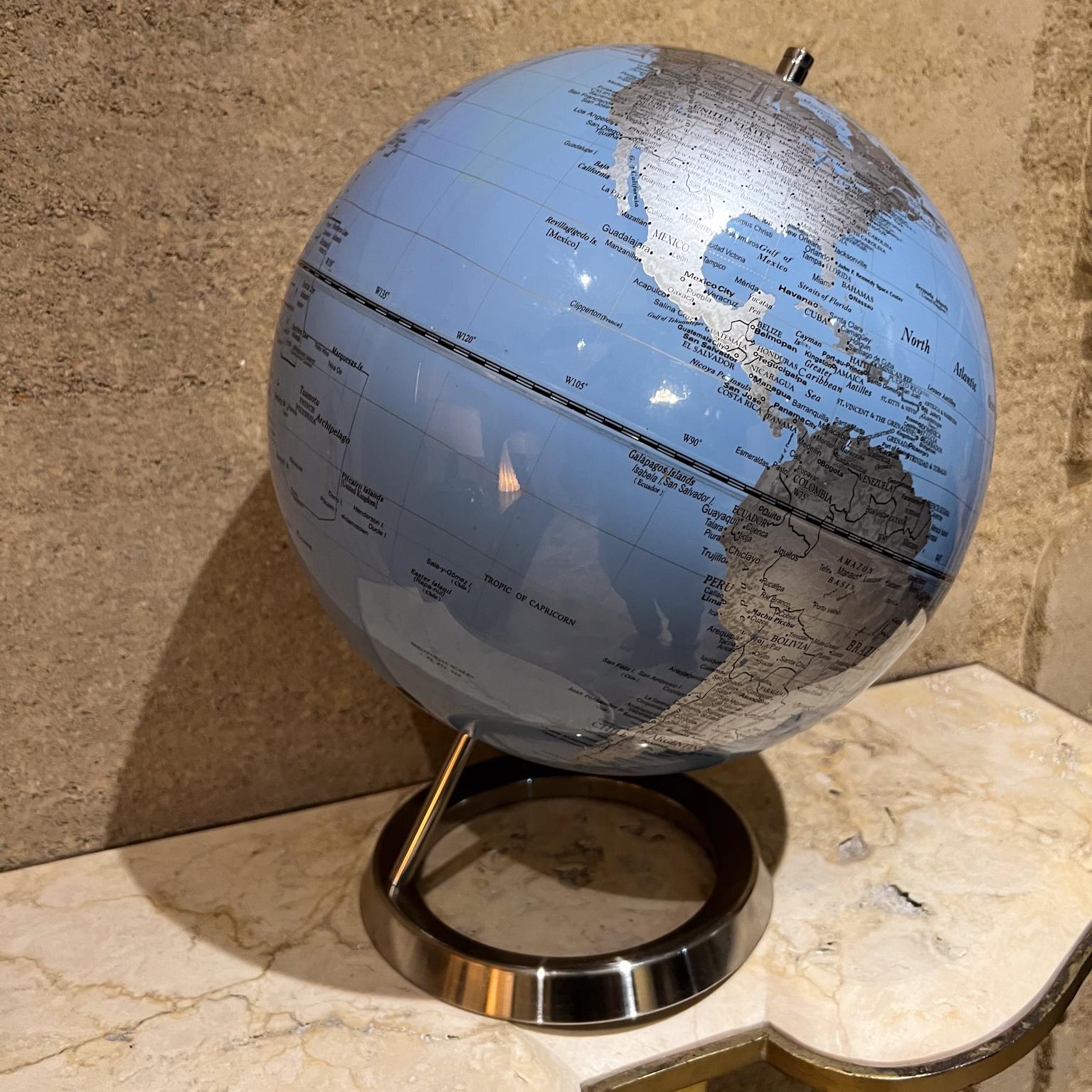 Modernist Design World Vision Globe Blue and Silver Chrome Base Denmark In Good Condition In Chula Vista, CA