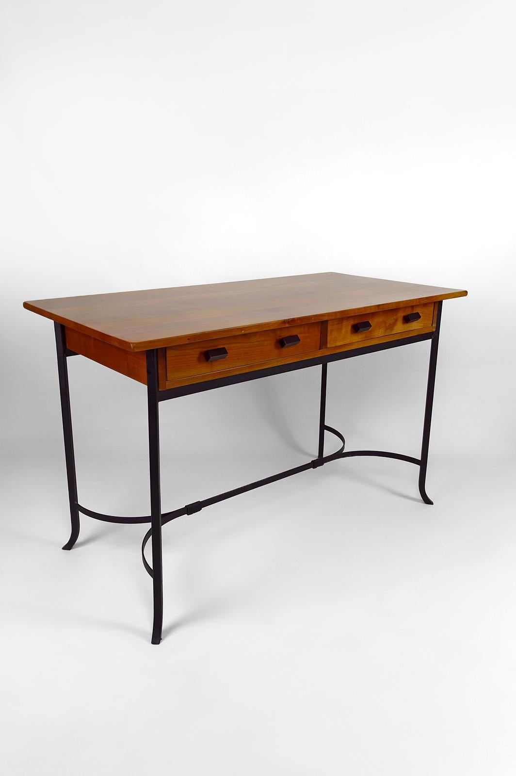 Modernist Desk in Cherry Wood and Wrought Iron, circa 1980 2