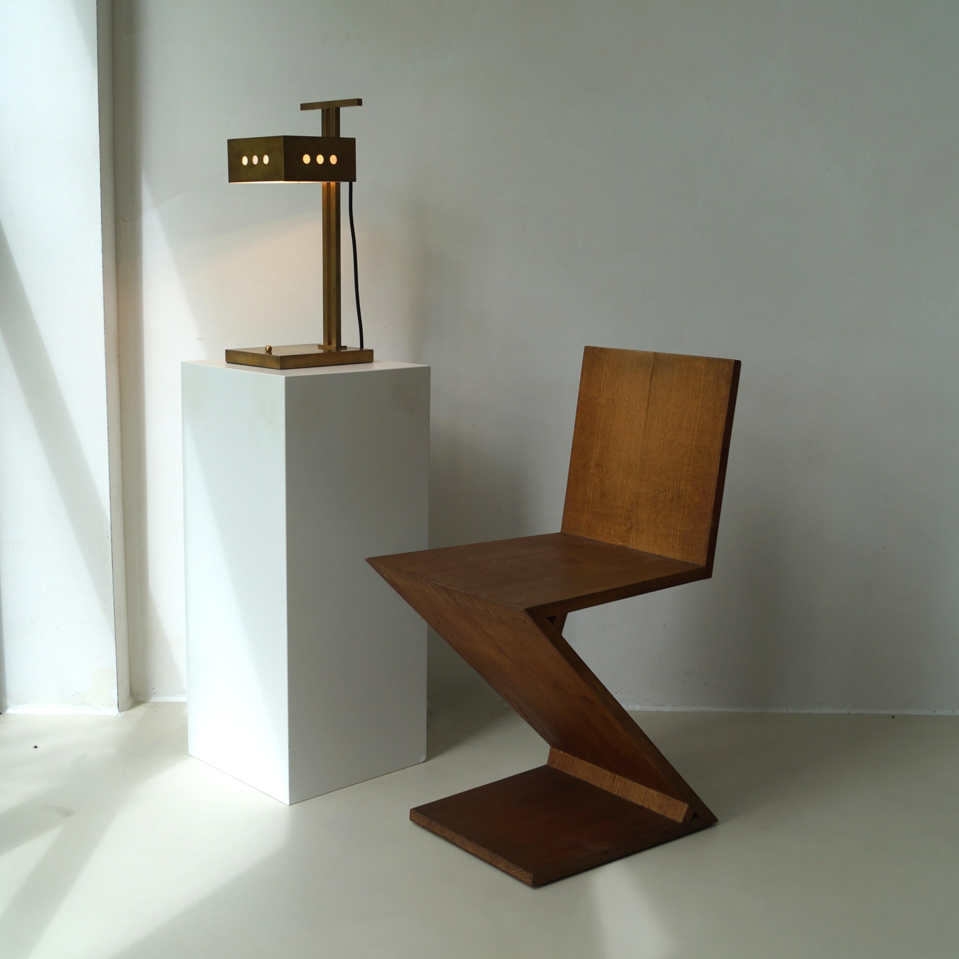 Lampada da scrivania modernista su disegno Bauhaus di Marcel Breuer, anni '70 11