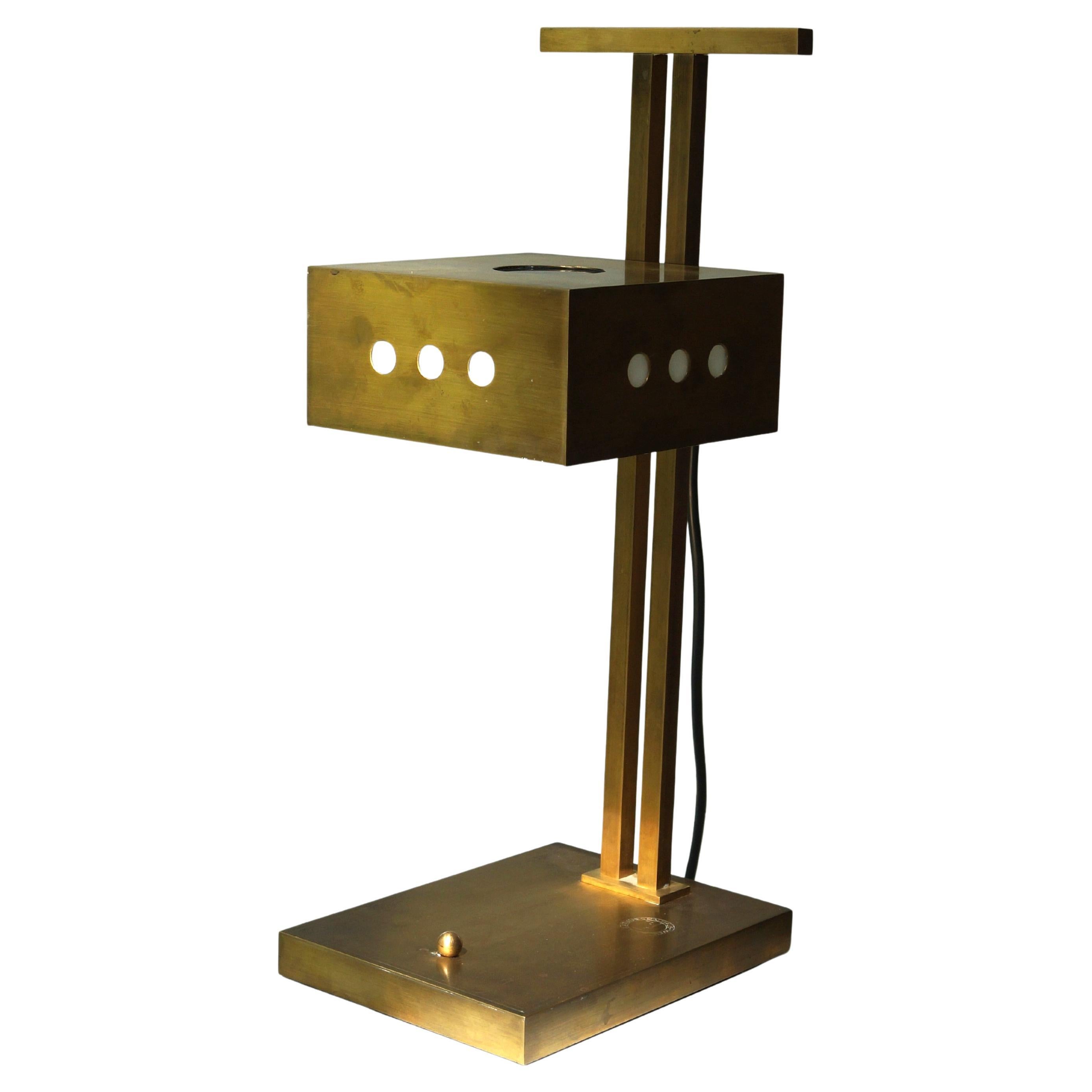 Lampada da scrivania modernista su disegno Bauhaus di Marcel Breuer, anni '70