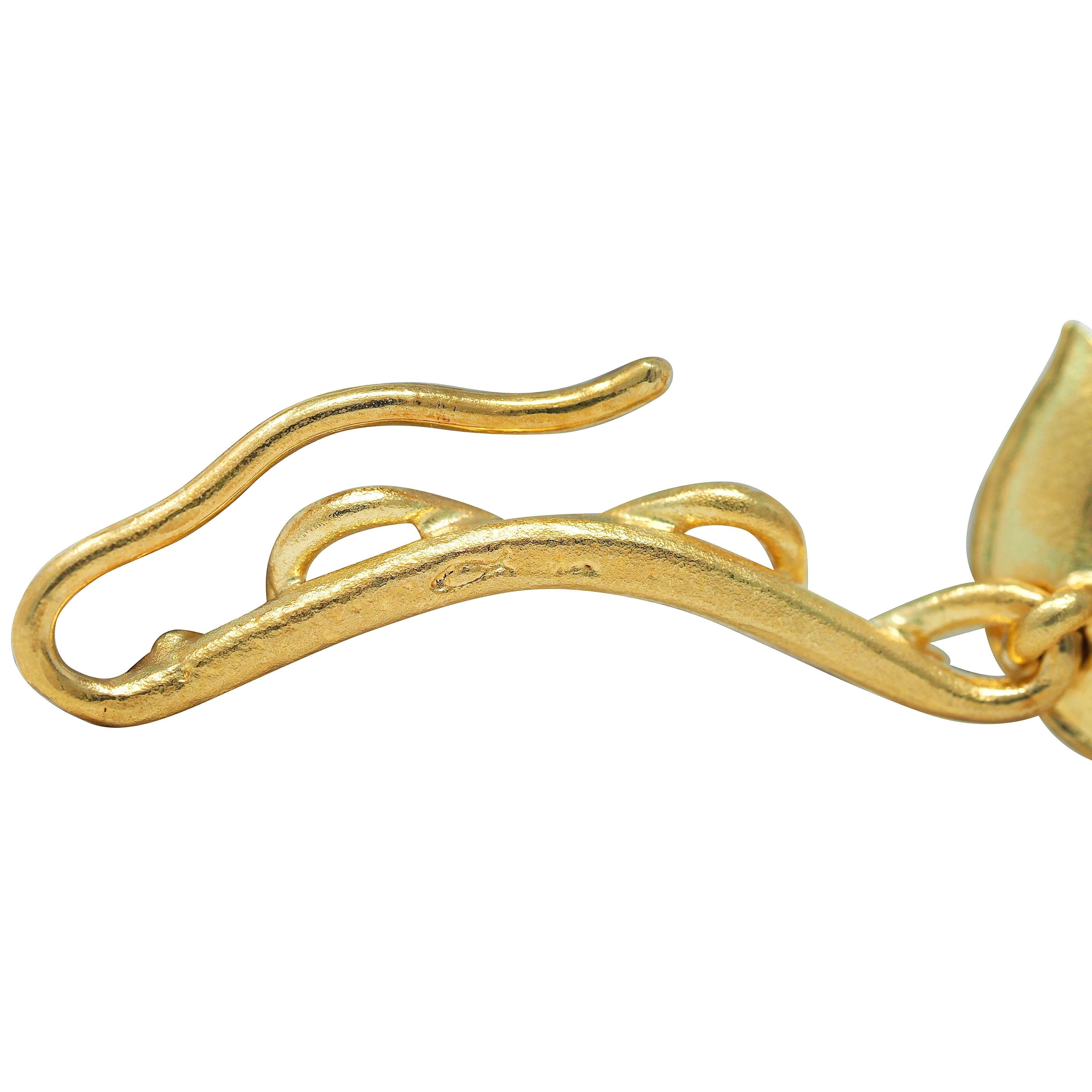 Collier moderne en or jaune 18 carats avec diamants et chaîne à nénuphars Vintage en vente 3