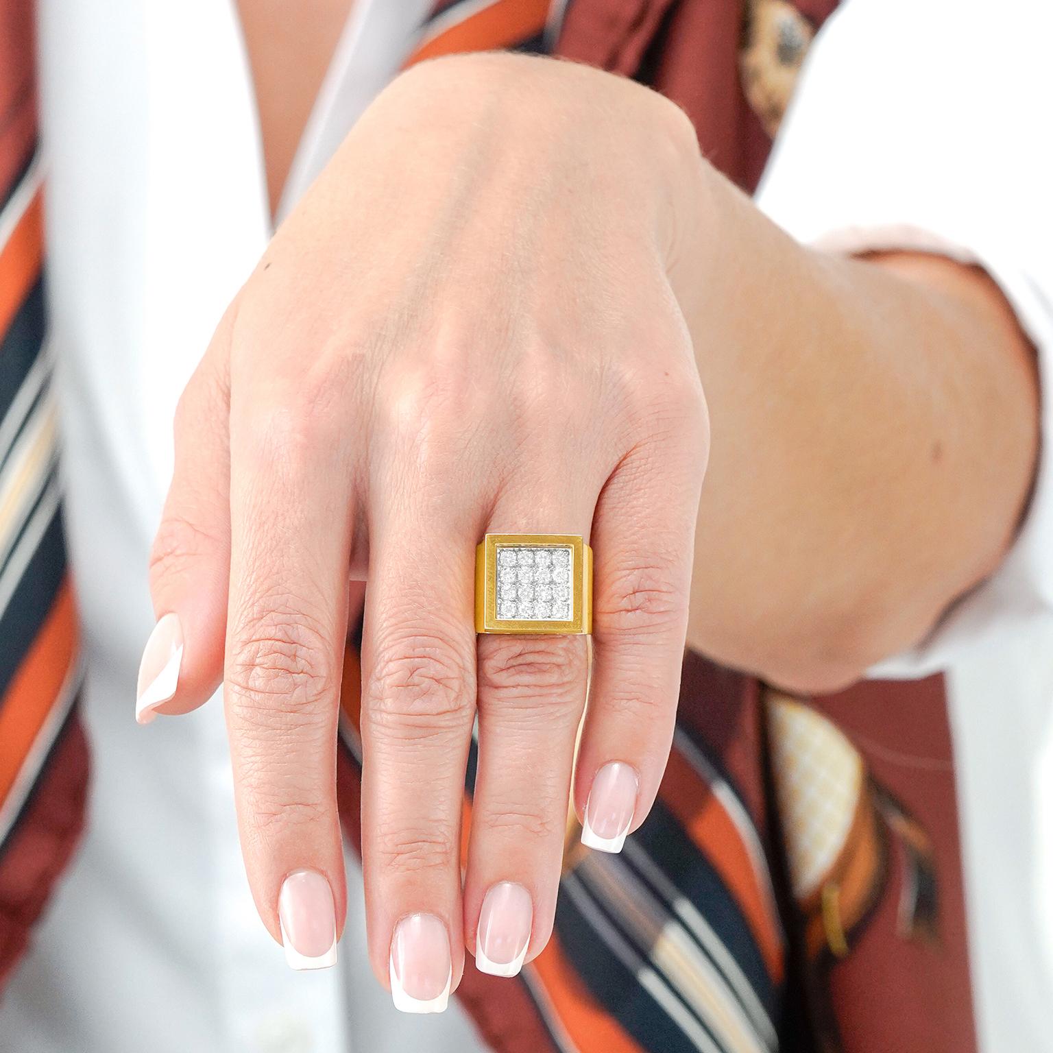 Modernist Diamond Ring In Excellent Condition For Sale In Litchfield, CT