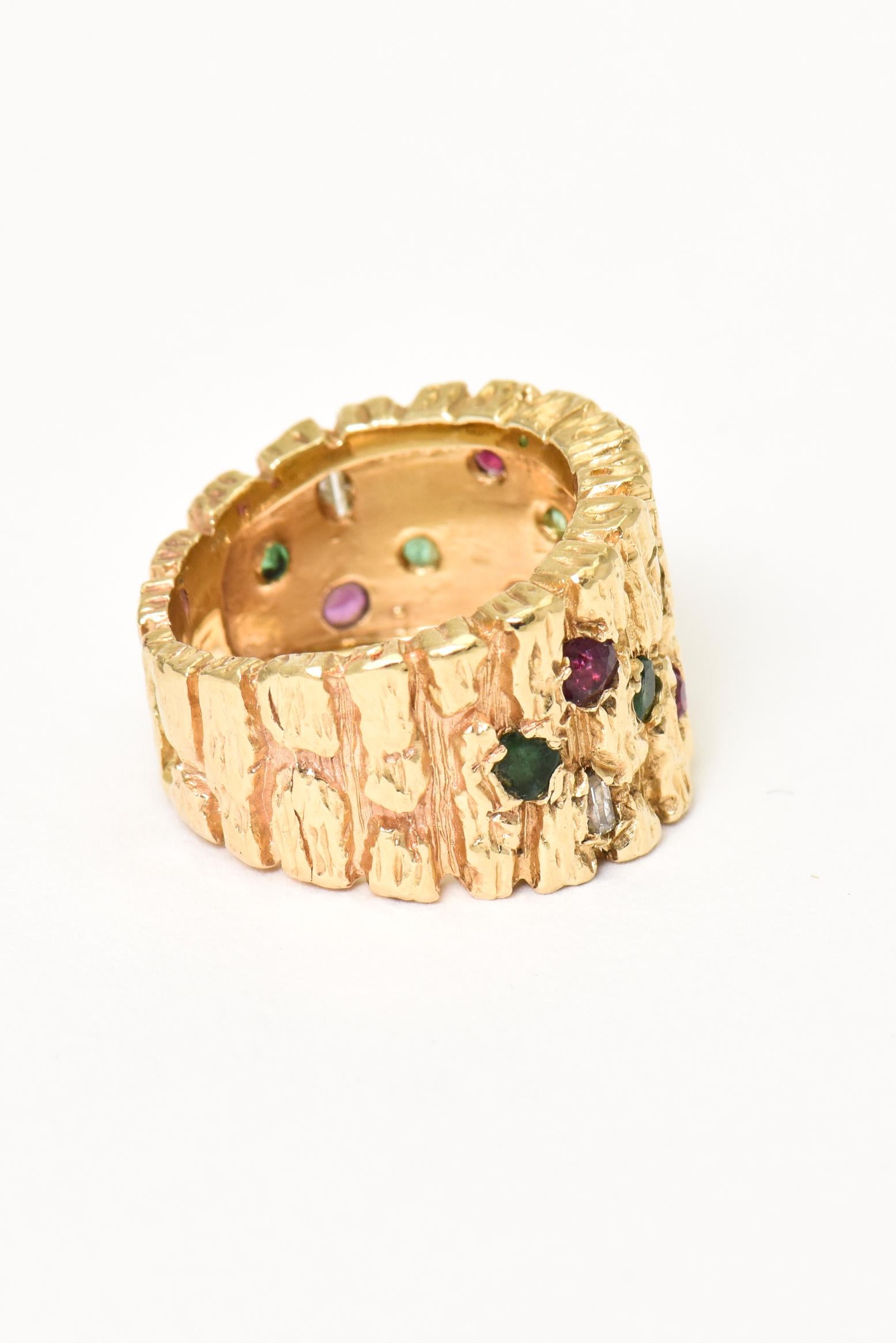Modernist Diamond, Ruby, Emerald and Sapphire Gold Ring In Good Condition For Sale In Miami Beach, FL