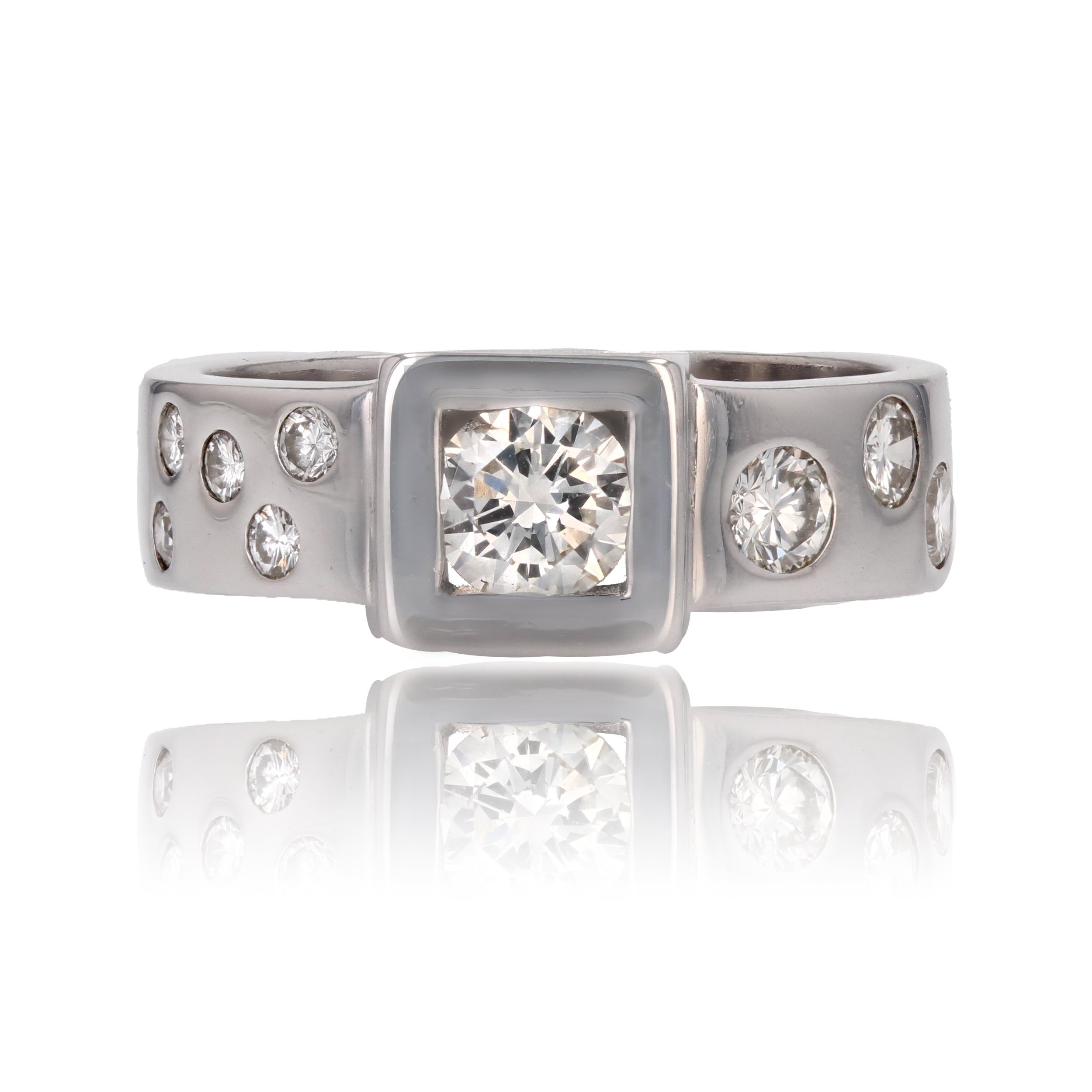 Modernistischer Diamant-Ring aus 18 Karat Weißgold