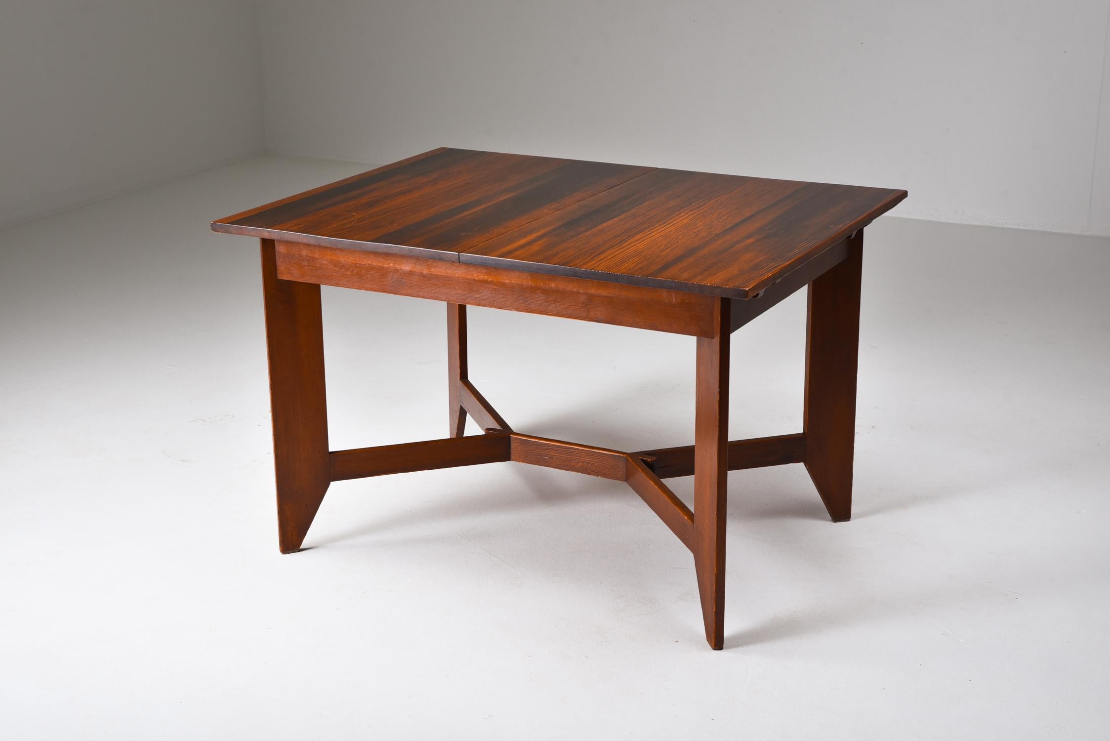 Modernist Dining Table by H. Wouda In Good Condition In Antwerp, BE