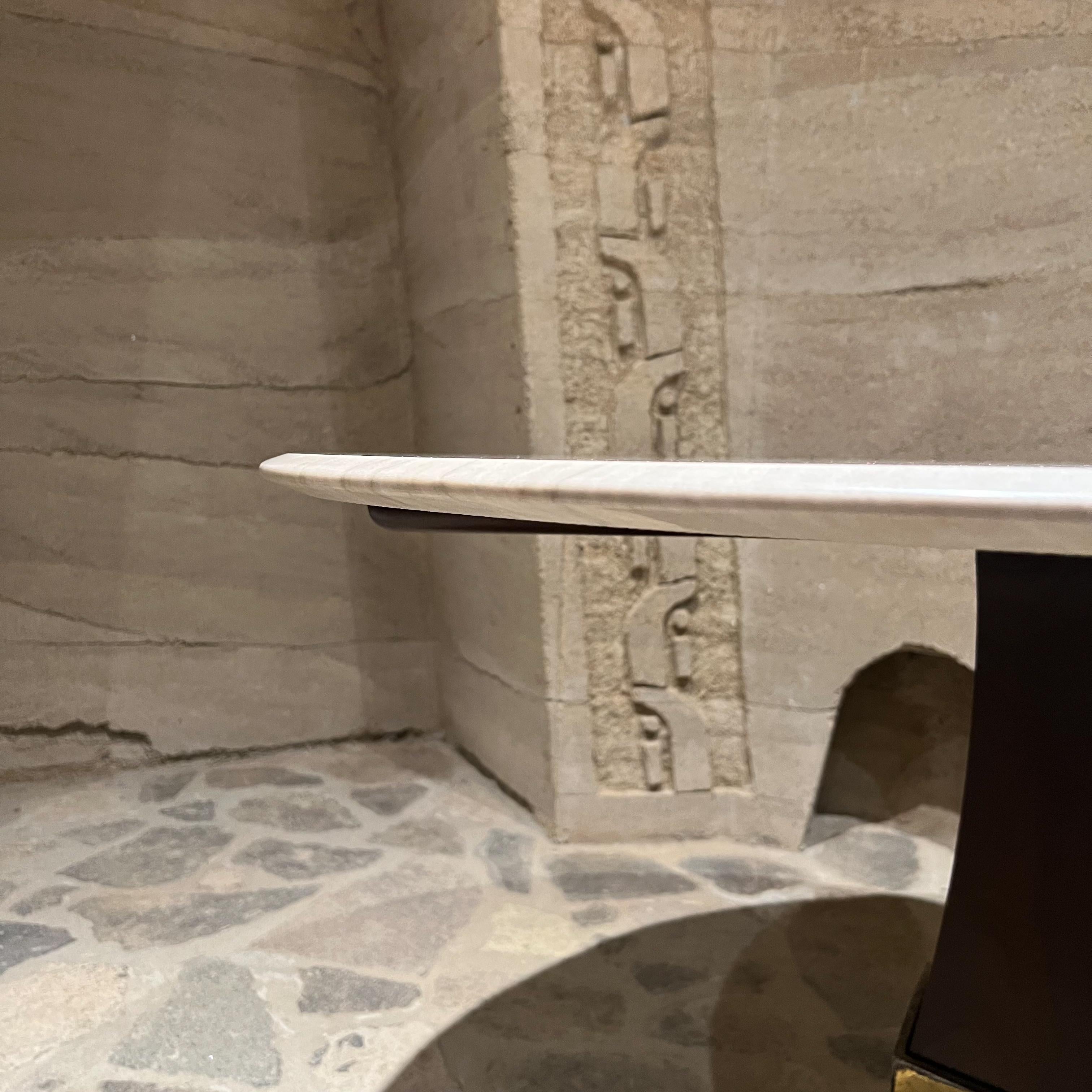 Modernist Dining Table in White Marble Sculptural Base Arturo Pani Mexico City For Sale 2