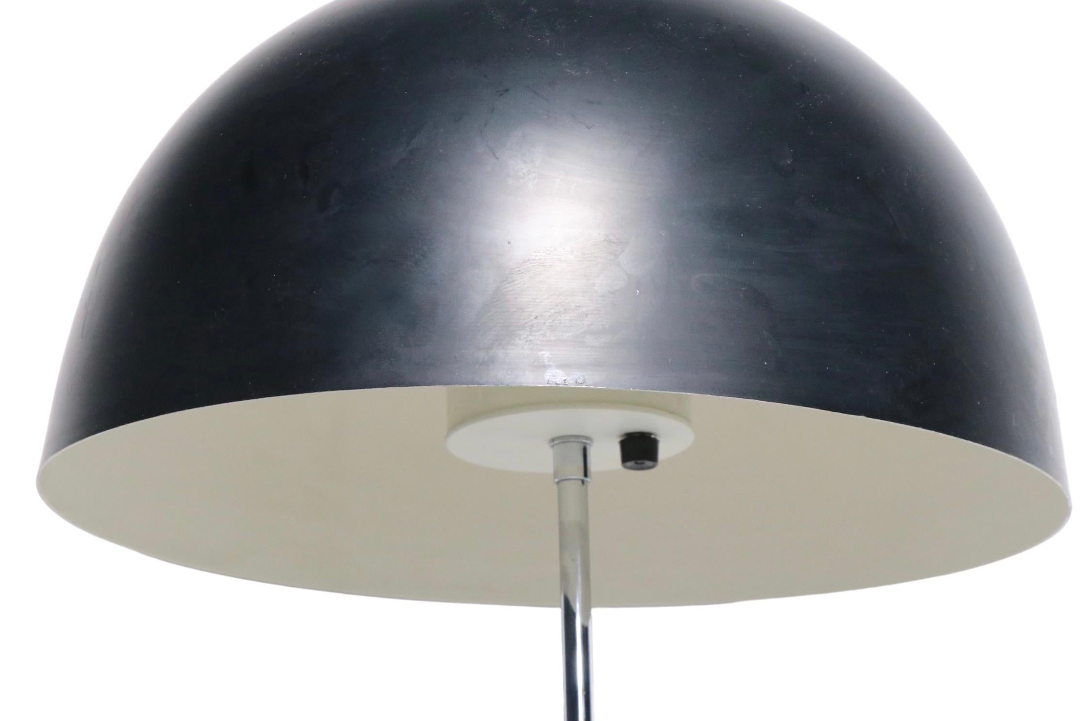 Modernist Dome Top Table Lamp by Paul Mayen for Habitat  For Sale 3
