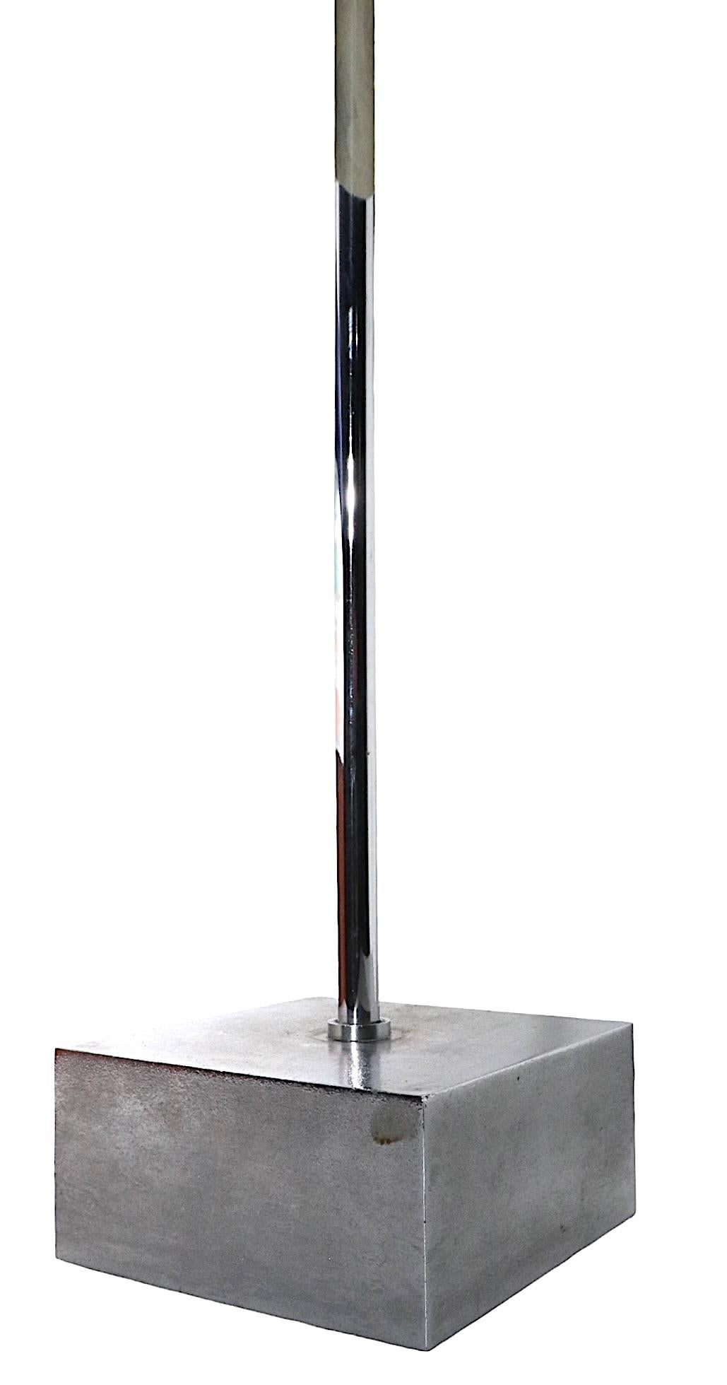 Modernist Dome Top Table Lamp by Paul Mayen for Habitat In Good Condition For Sale In New York, NY