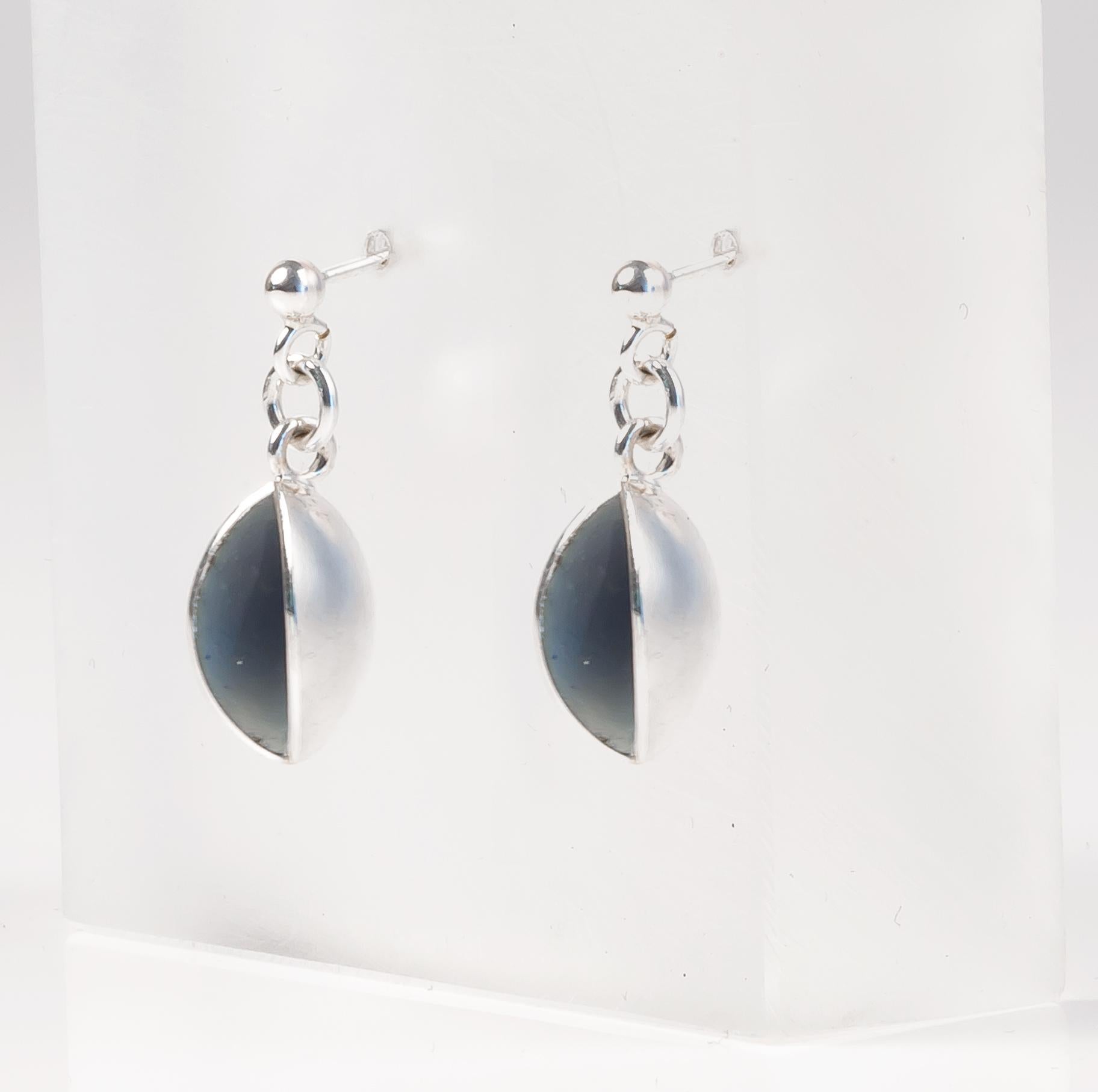 Modernist Drop Earrings in Silver and Enamel by Dina Hald For Sale 3