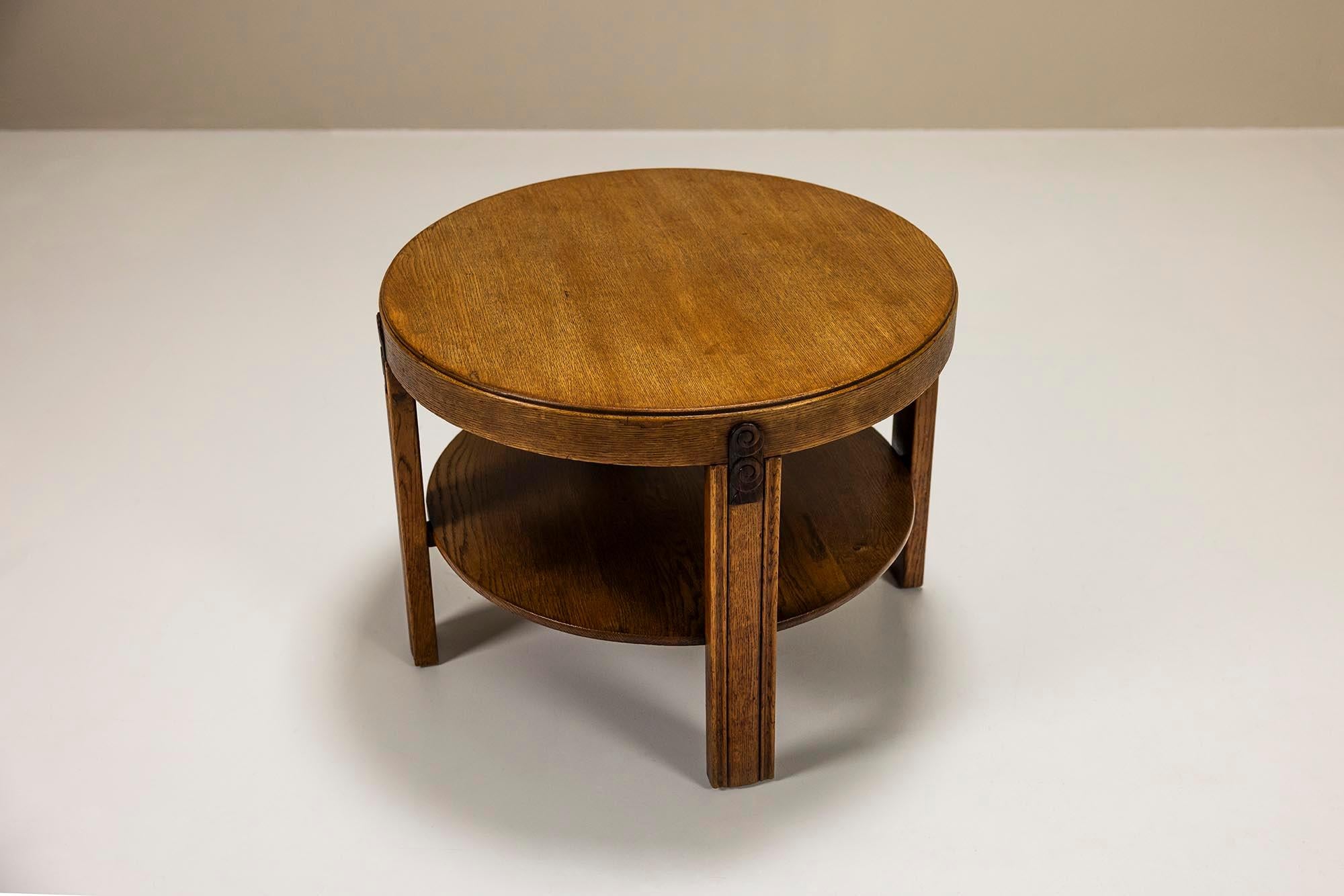 Néerlandais Table basse Art déco néerlandaise moderniste avec détails de Coromandel, Pays-Bas, années 1930 en vente