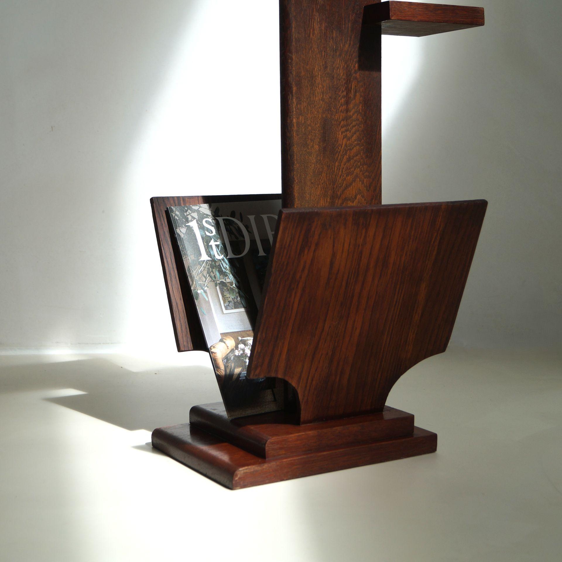 Revistero Modernista Holandés Art Decó, Años 20 Roble en venta