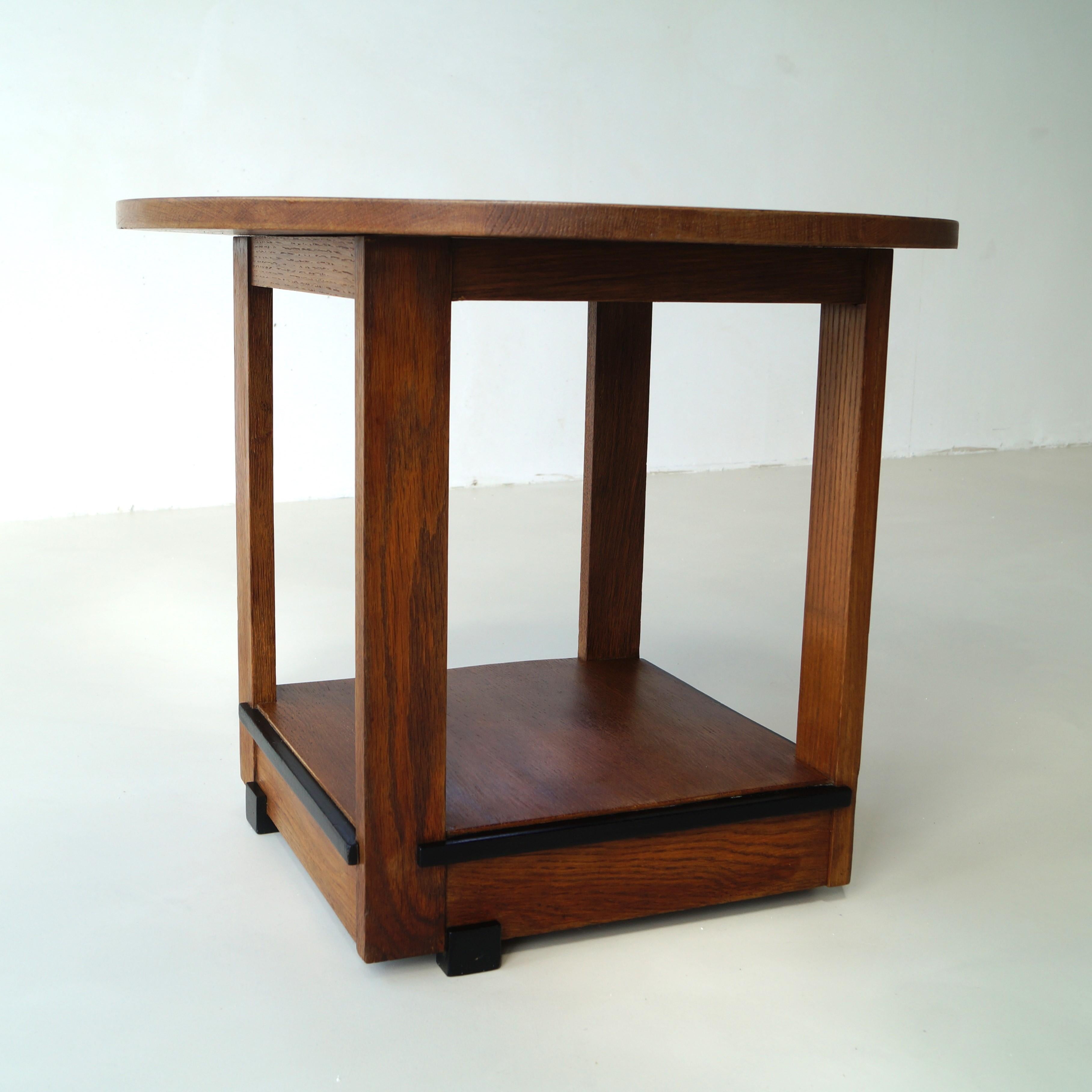 Modernist Dutch Art Deco occasional table attributed to Jan Brunott, 1920s For Sale 8