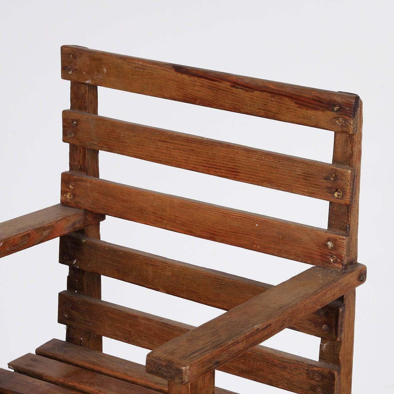 Wood Modernist Dutch Children Chair in the Style of Gerrit Rietveld, circa 1950 For Sale