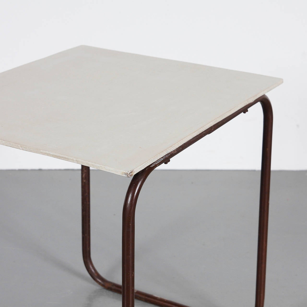 Modernist Dutch Side Table, circa 1950 In Good Condition In Barcelona, Barcelona