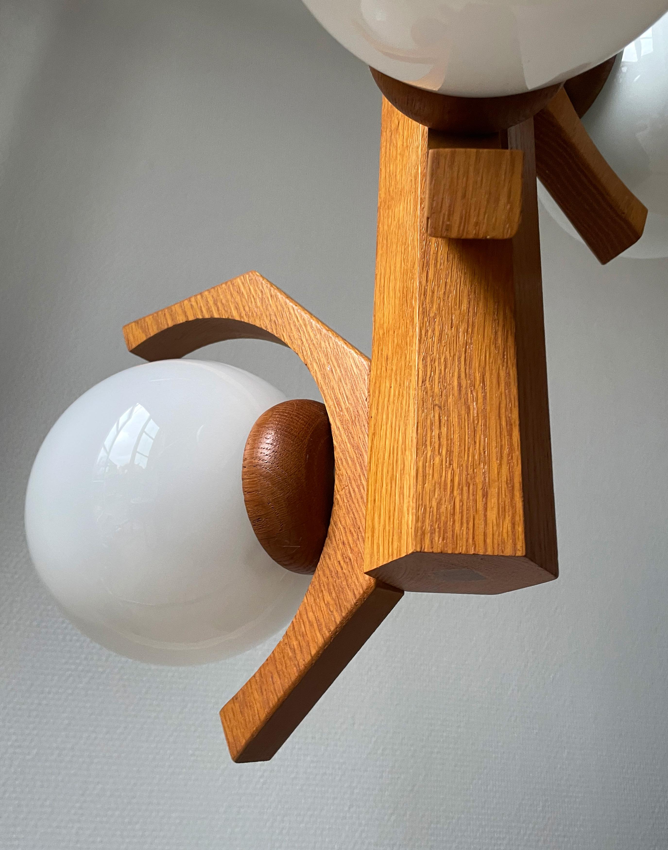 Modernist Dutch Wooden Three Globe Chandelier by Bony Design, 1970s 2