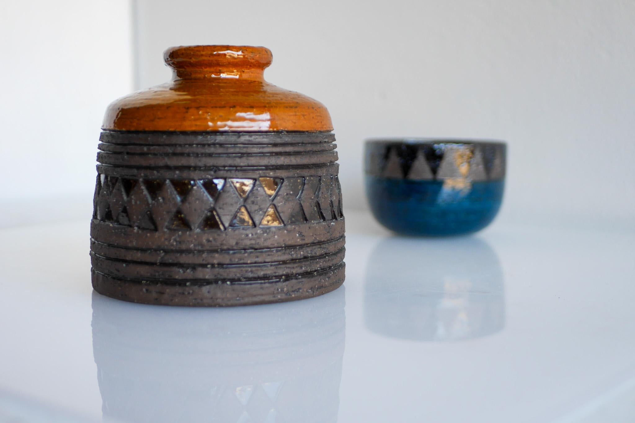 Svedese Vaso modernista in terracotta di Inger Persson per Rörstrand, Svezia in vendita