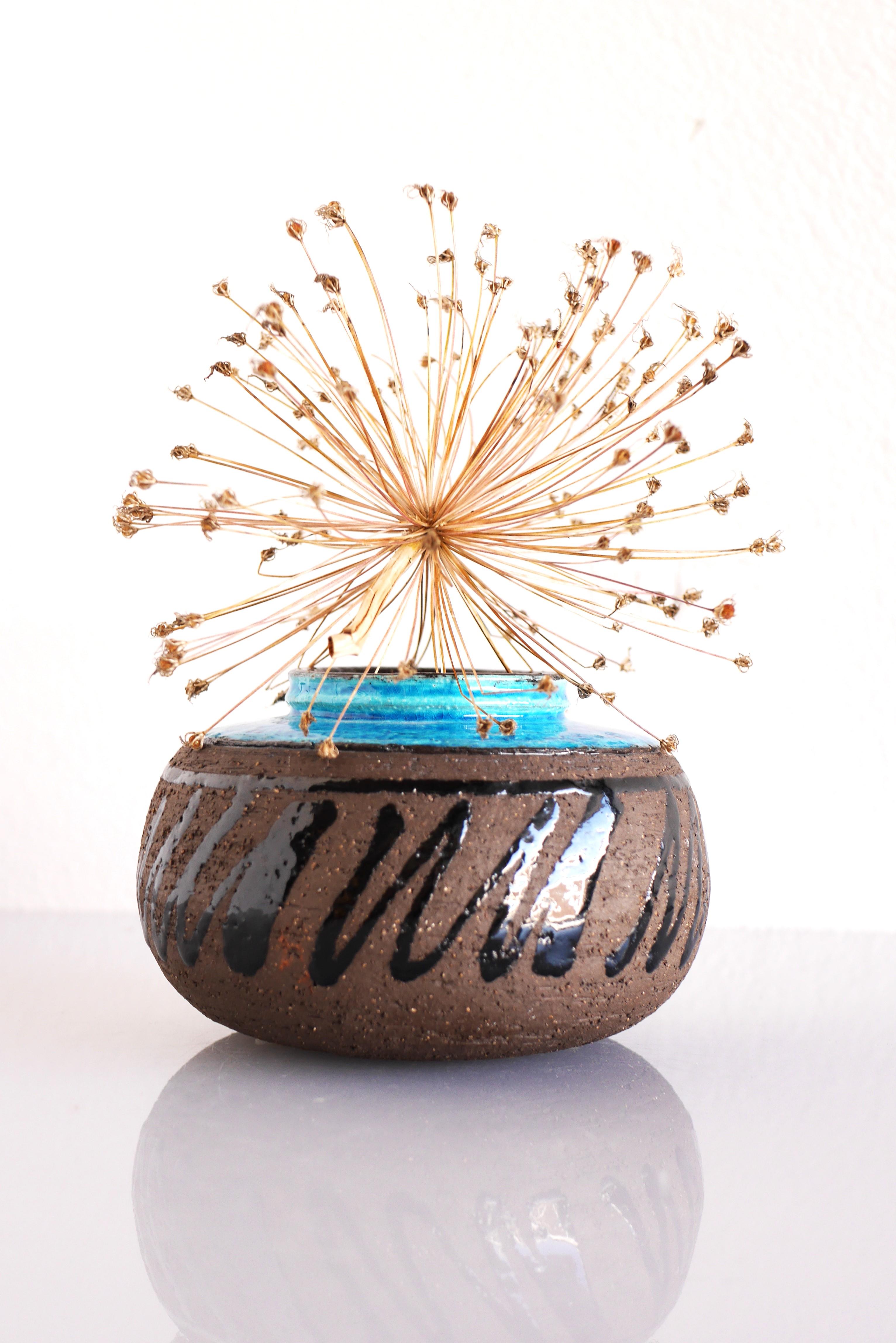Modernist, earthenware ceramic vase by Inger Persson for Rörstrand, Sweden In Good Condition In Skarpnäck, SE