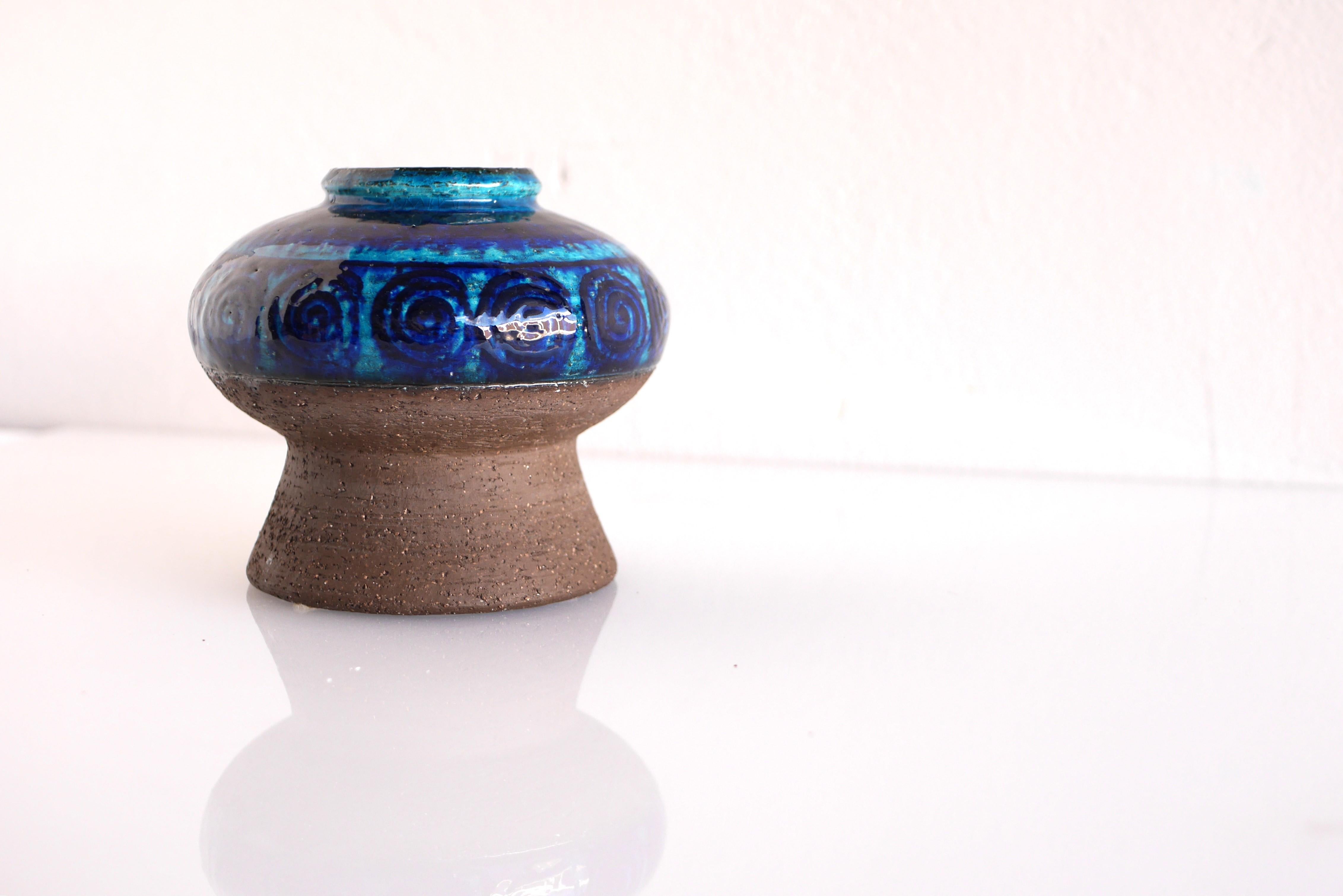 Céramique Vase moderniste en faïence d'Inger Persson pour Rörstrand, Suède en vente