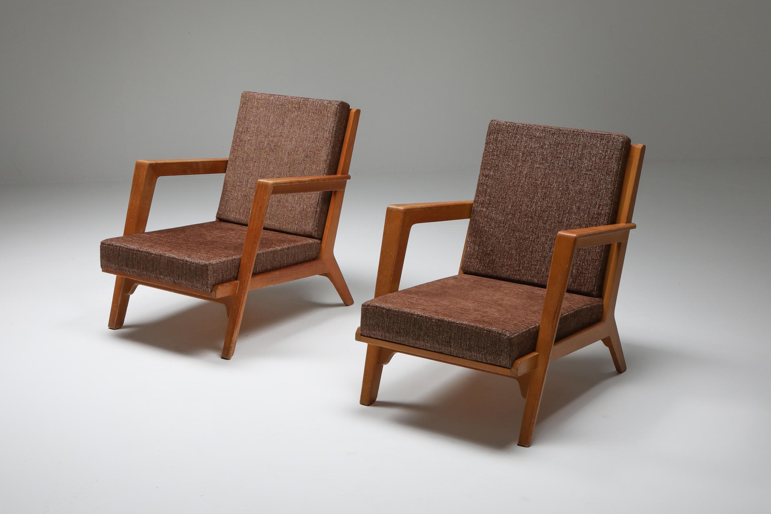 Elmar Berkovich, Paar Liegestühle, 1950, Niederlande.

Dies ist ein super seltenes Paar Stühle, original gepolstert, Teakholzrahmen mit atemberaubenden Details
Elmar Berkovich hat einige Werke in Museumssammlungen, wie dem Stedelijk und dem