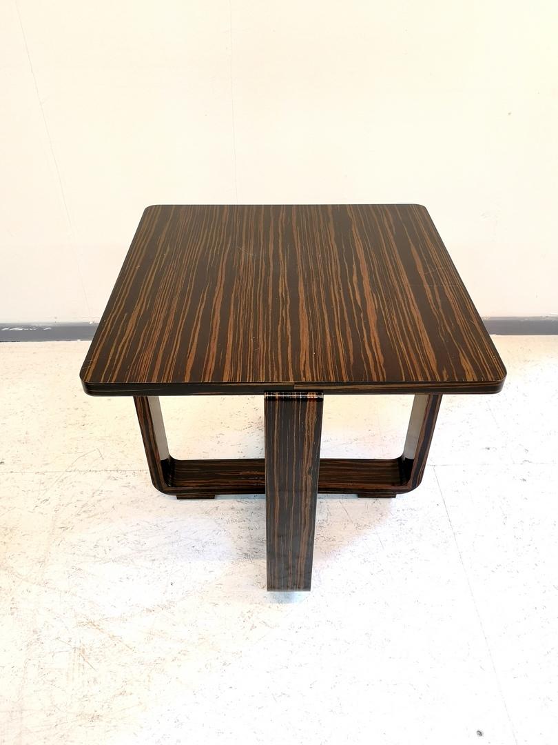 Modernist Ebony Macassar Table In Good Condition For Sale In Budapest, HU