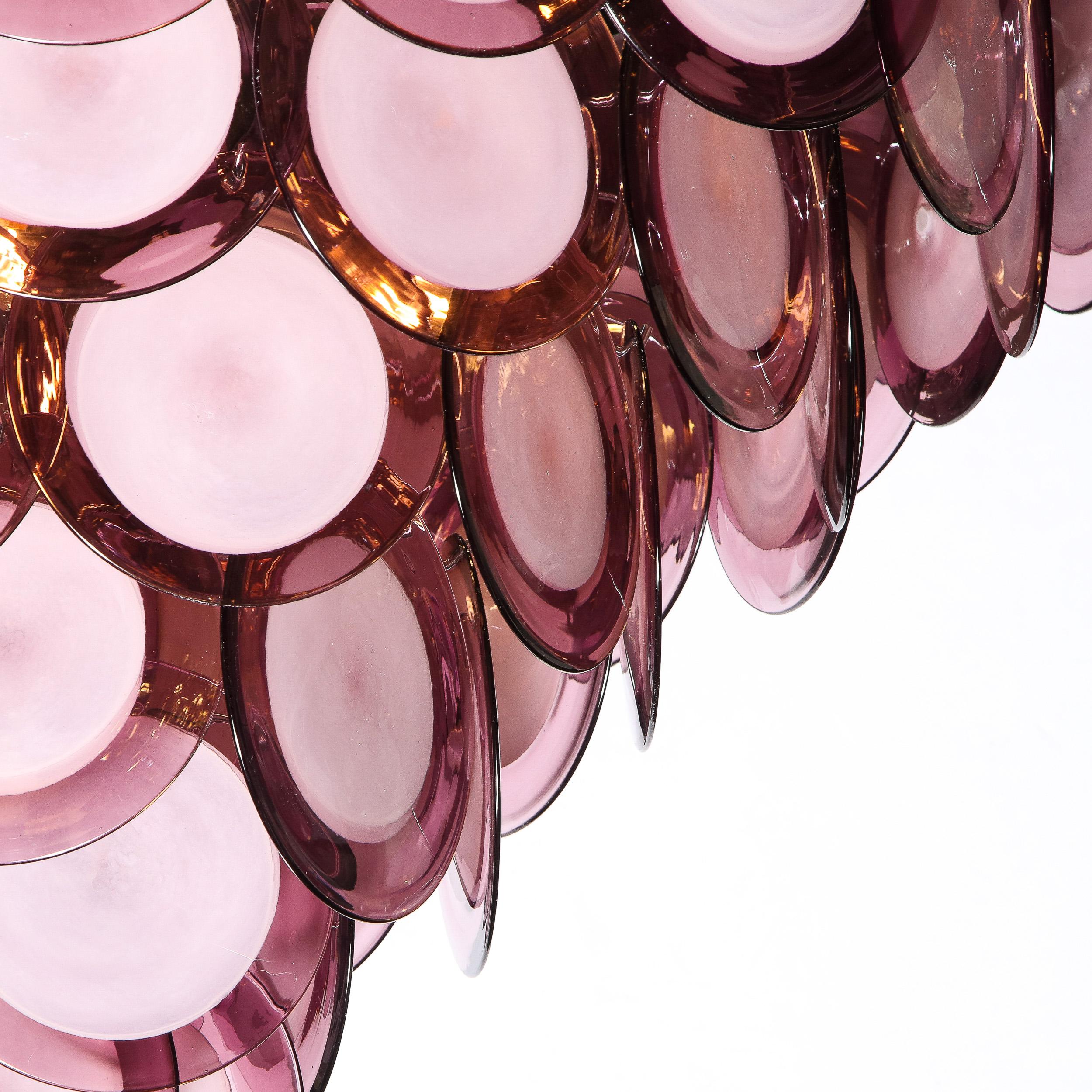 Modernistischer achtstöckiger mundgeblasener Murano-Kronleuchter mit Chrombeschlägen in Amethyst (21. Jahrhundert und zeitgenössisch) im Angebot