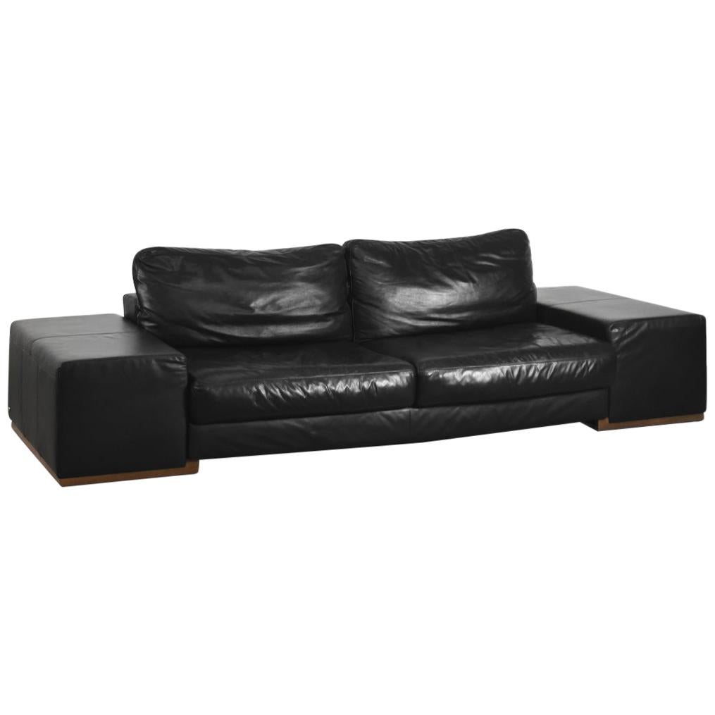 Modernist Elegant Black Leather Italian Sofa with Modules by Natuzzi For Sale