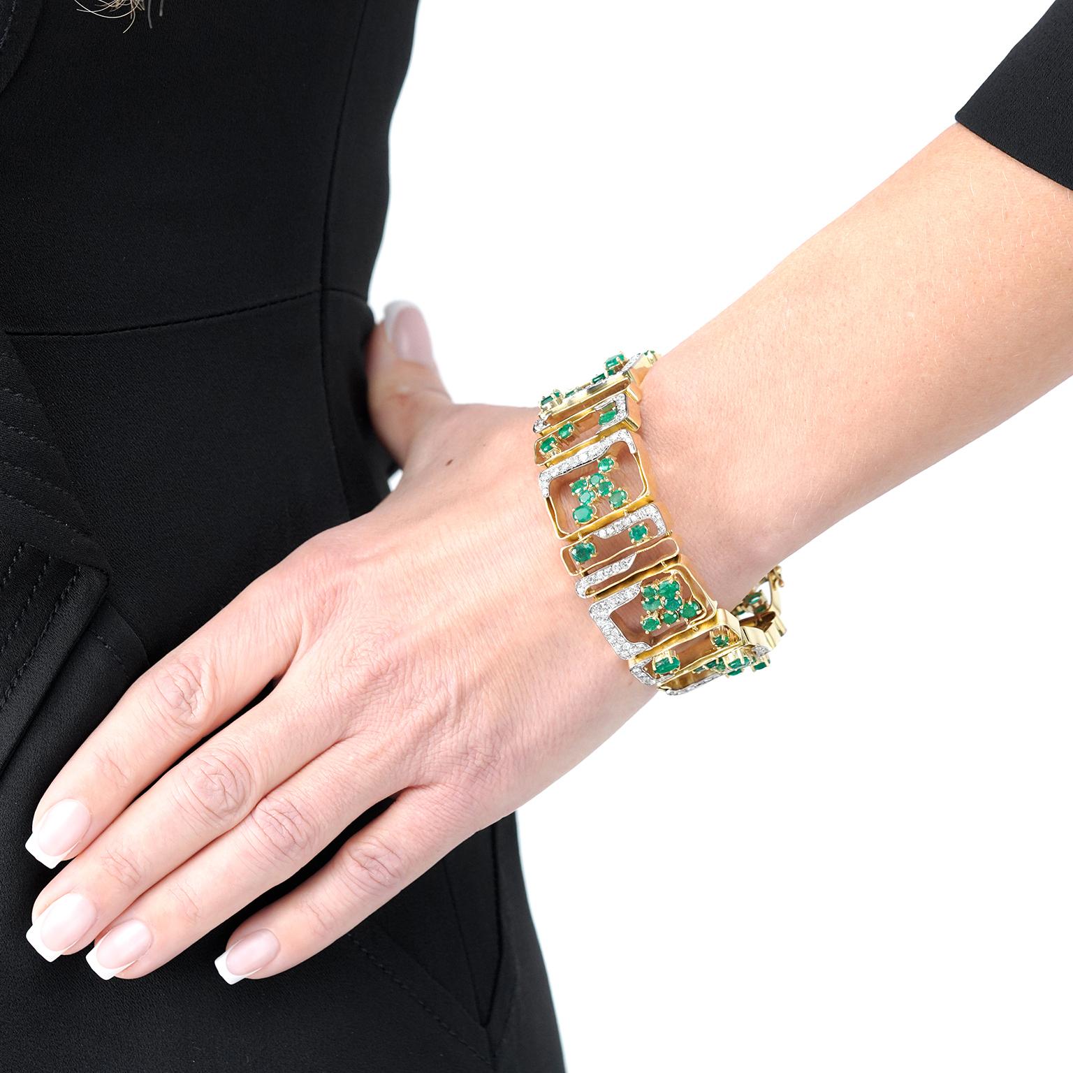Pulsera modernista de esmeraldas y diamantes Corte esmeralda en venta
