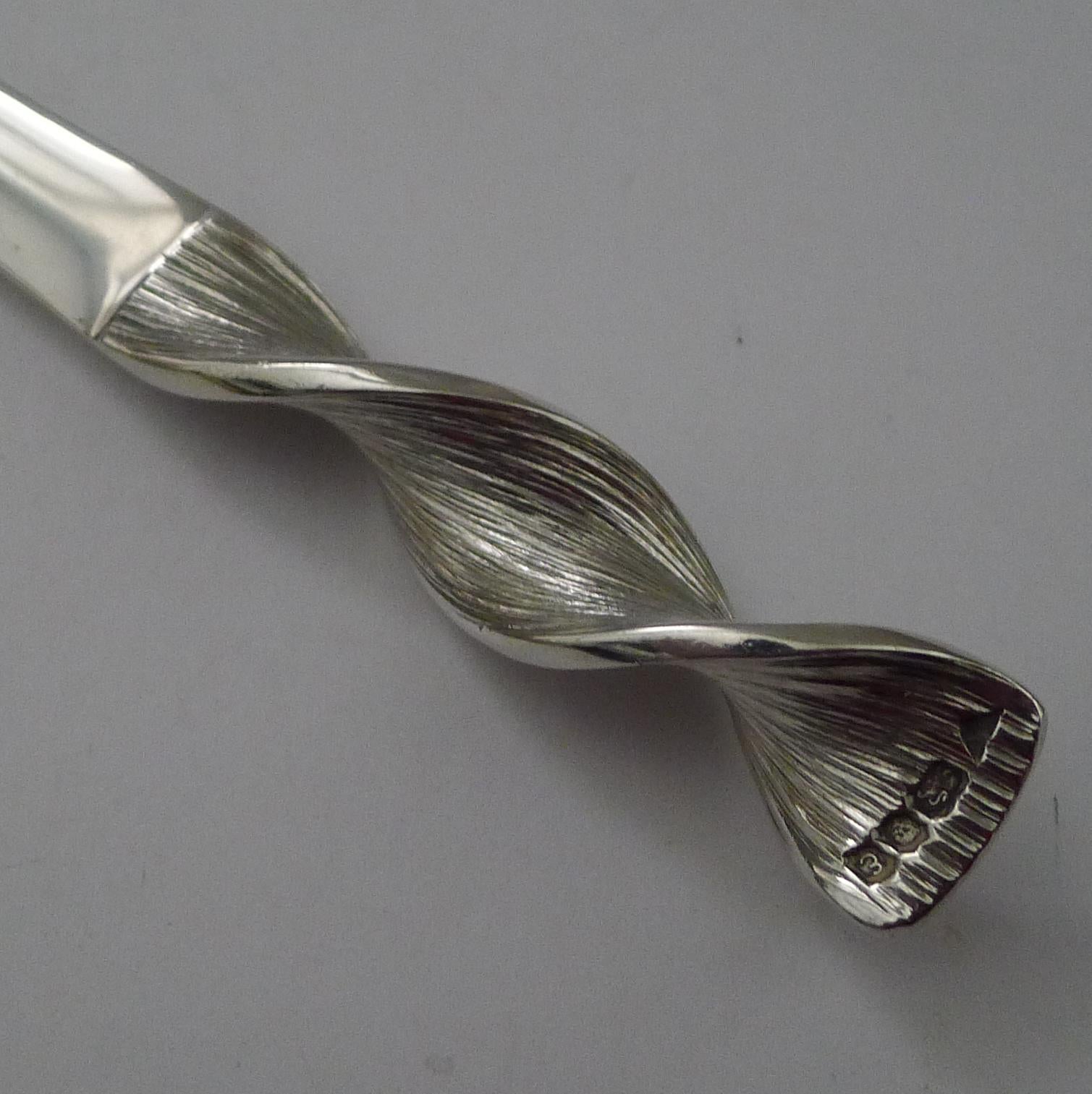 Modernist English Solid / Sterling Silver Brieföffner - Brian Leslie Fuller (Britisch) im Angebot
