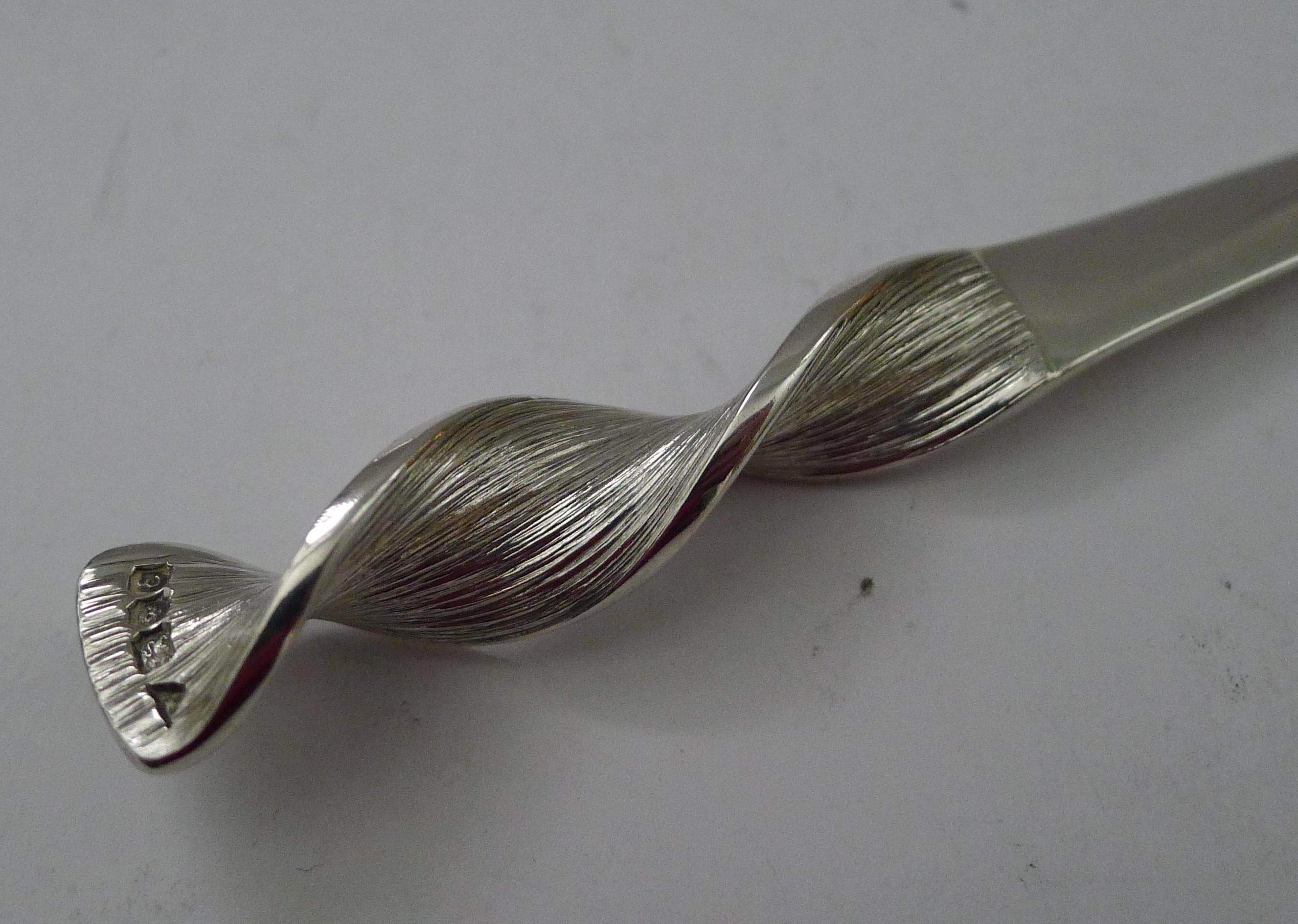 Modernist English Solid / Sterling Silver Brieföffner - Brian Leslie Fuller im Zustand „Gut“ im Angebot in Bath, GB