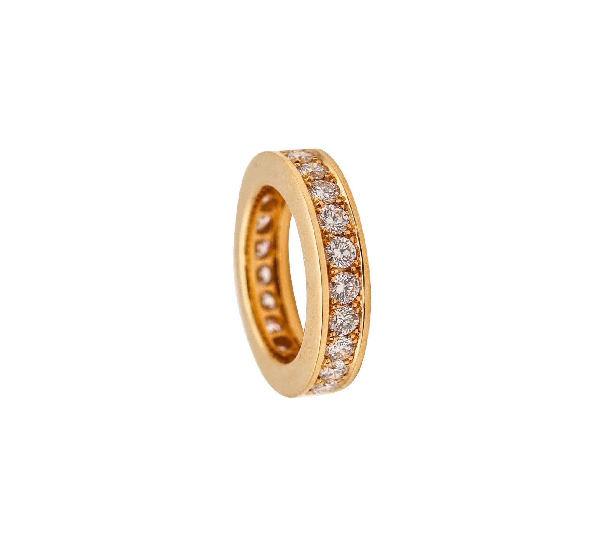 MODERNIST Eternity Ring In Solid 18Kt Yellow Gold With 3.50 Ctw In Diamonds For Sale 1