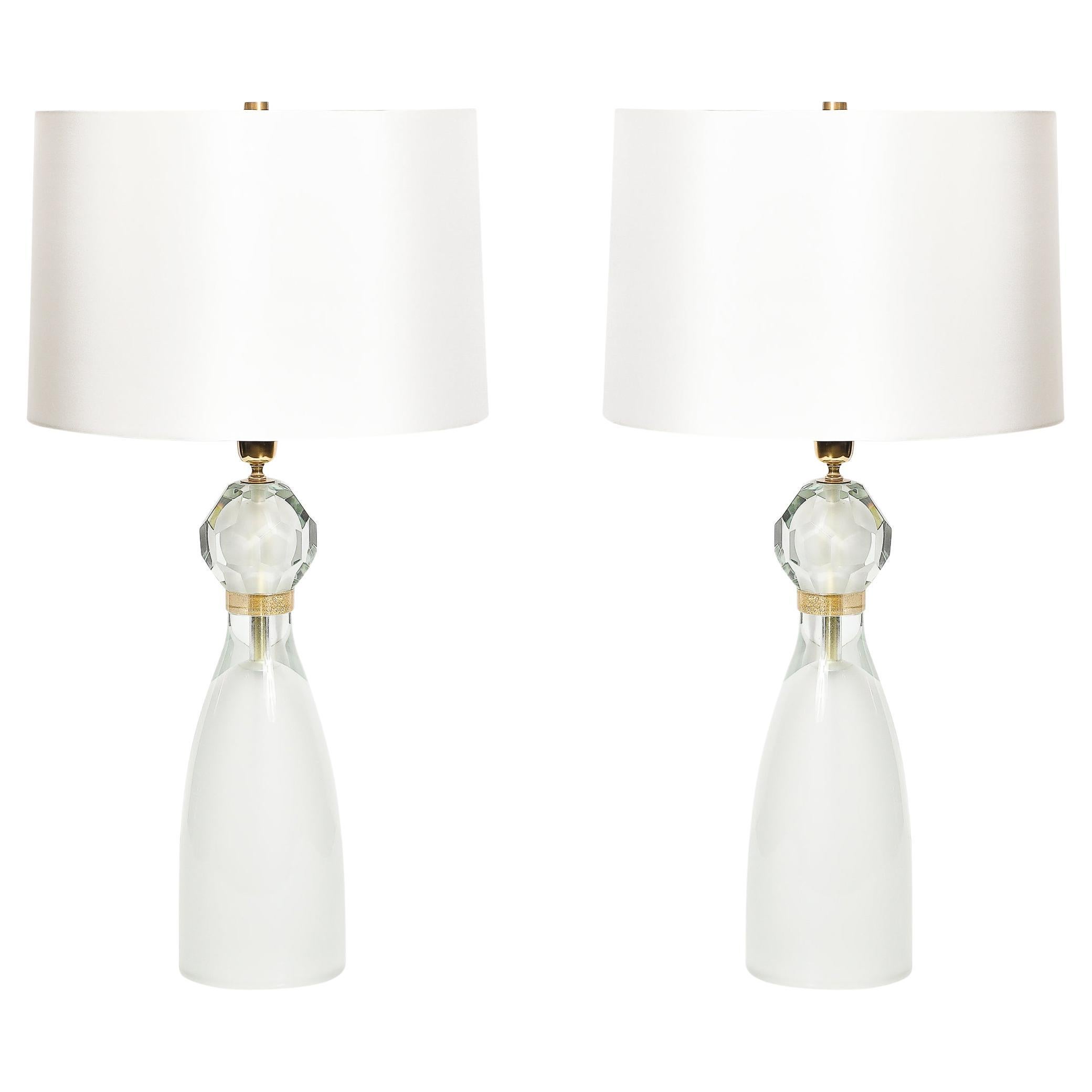 Modernist Facettiert Nebel Grau & 24k Gold Murano Glas Sanduhr Form Tischlampen im Angebot