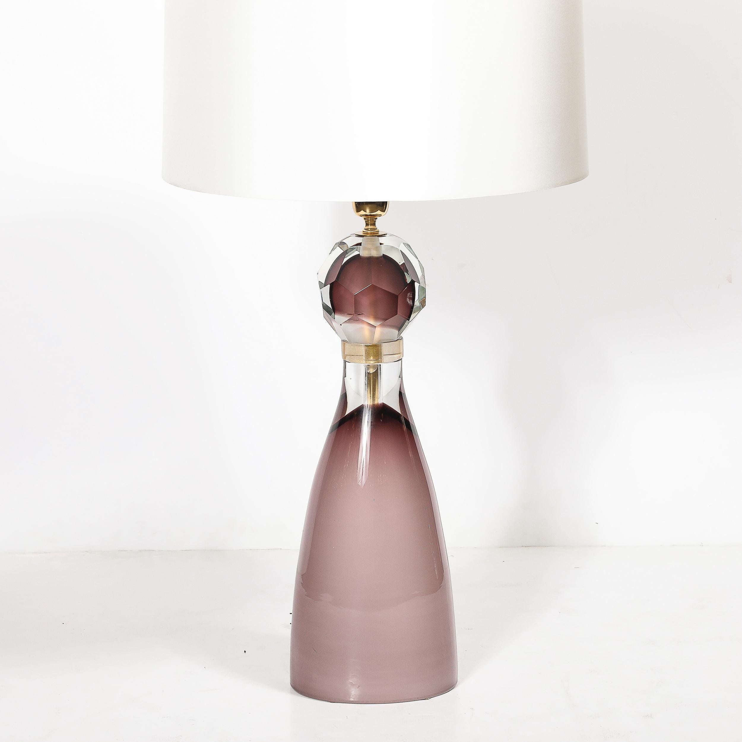Modernist Facettiert Geräuchert Amethyst Murano Glas Sanduhr Form Tischlampen (Moderne) im Angebot