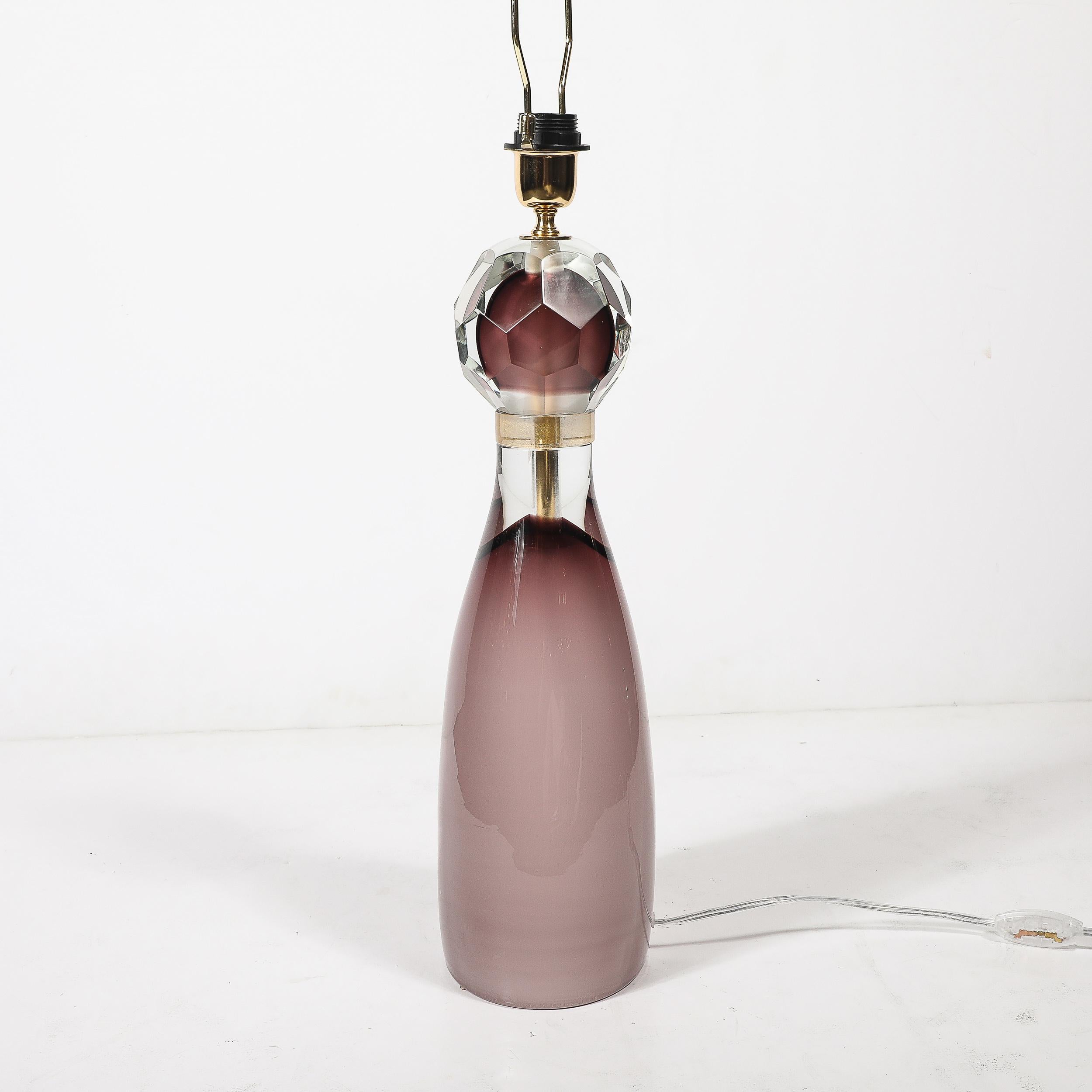 Modernist Facettiert Geräuchert Amethyst Murano Glas Sanduhr Form Tischlampen im Angebot 1