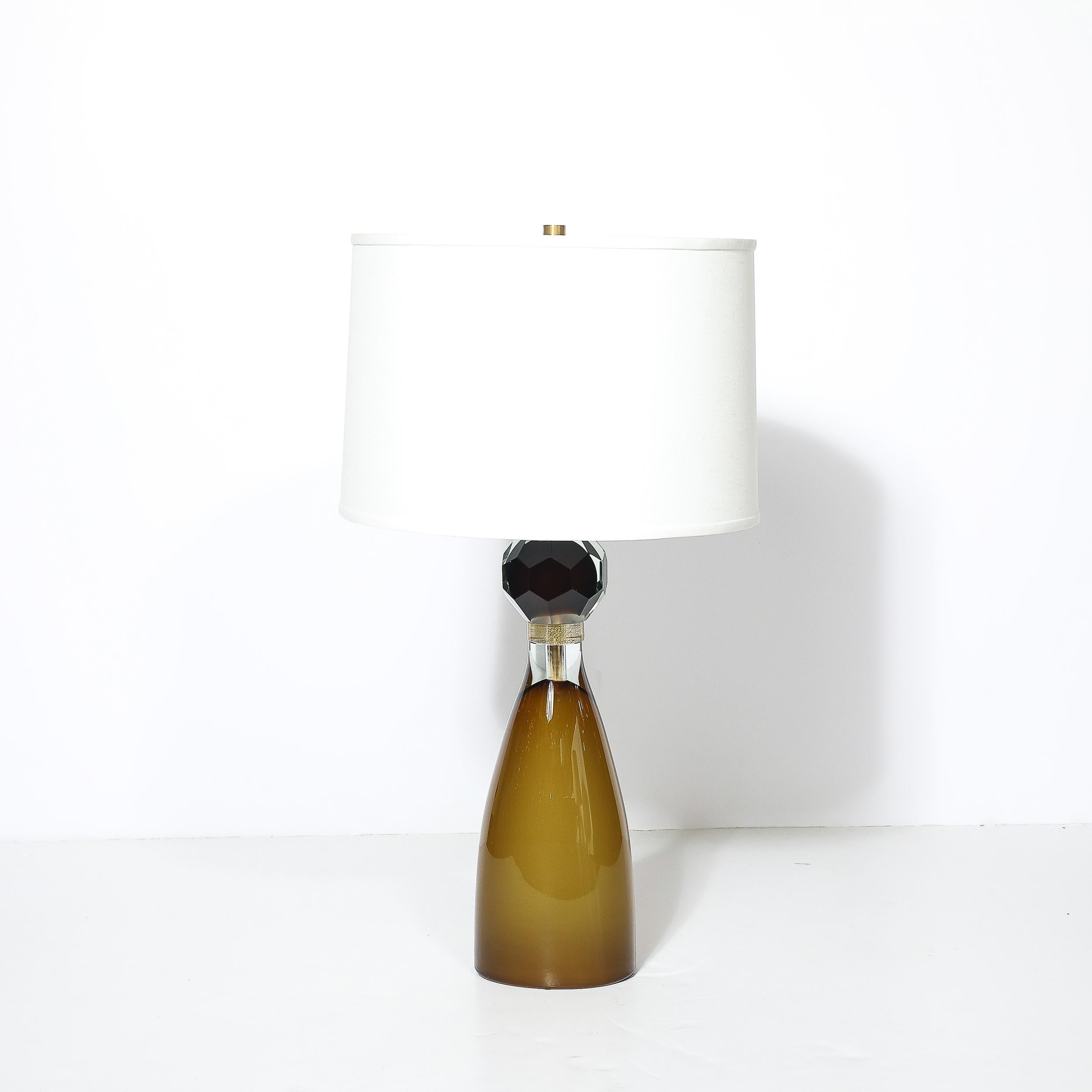 Modernist Faceted Smoked Tobacco Murano Glass Hourglass Form Table Lamps (Italienisch) im Angebot