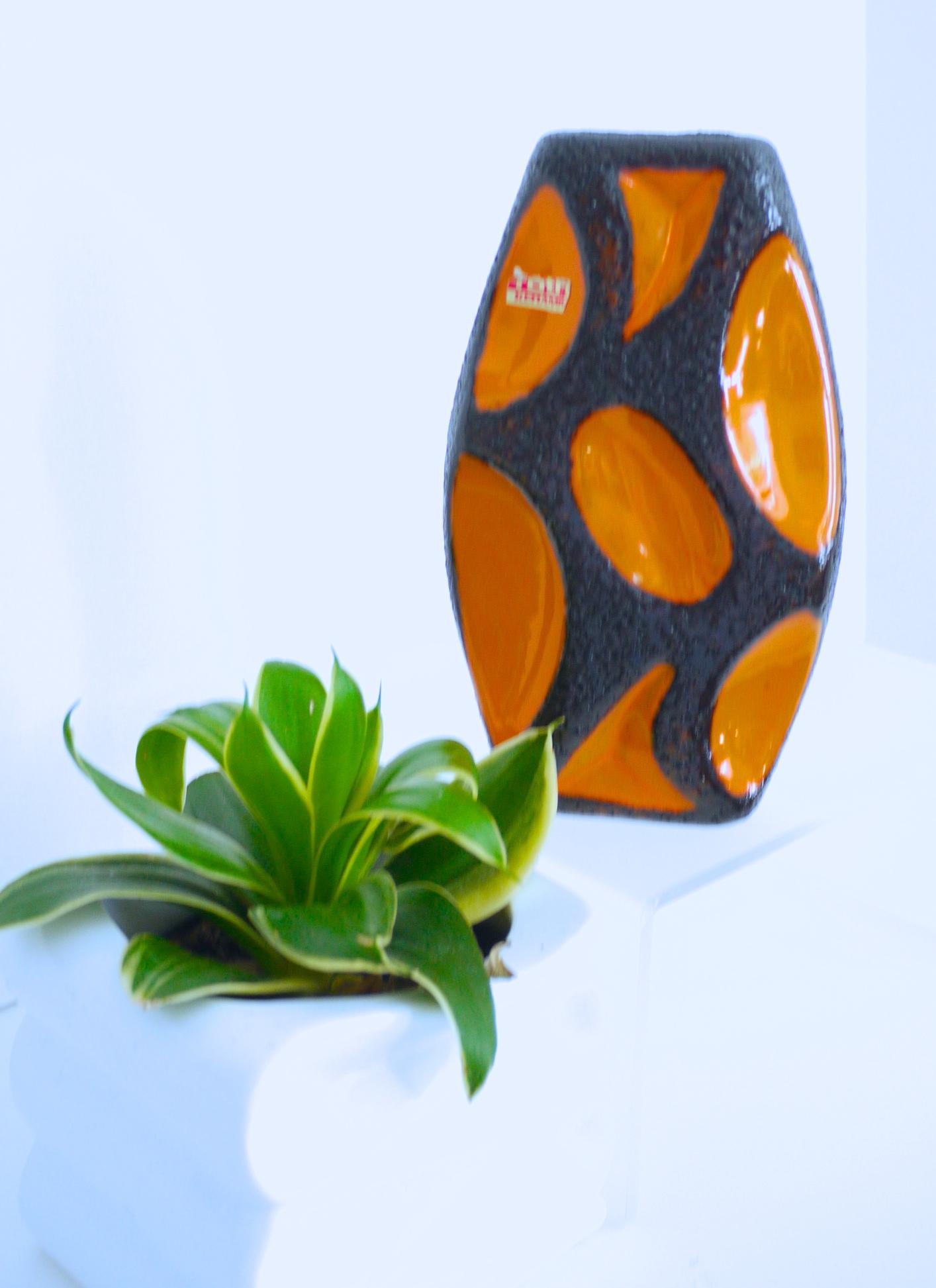 Modernistische fette Lava-Keramik-Raute 309 Vase, 1970er Dorothea Roth im Angebot 2