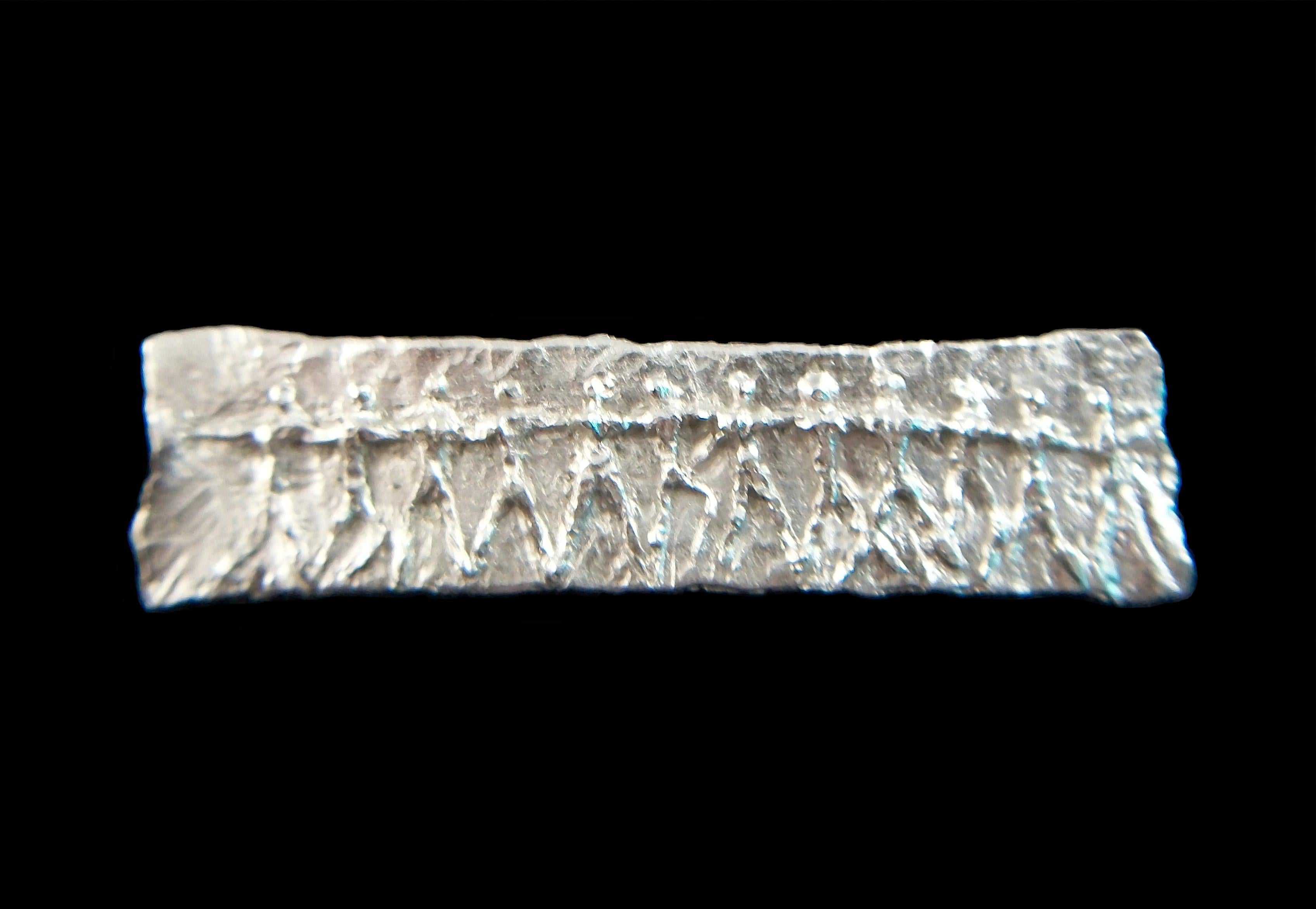 Modernist Figurative Silver Bar Brooch - Germany - Mid 20th Century For Sale 2