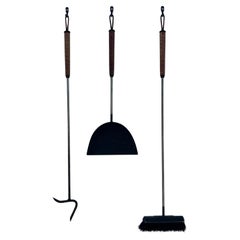 Modernist Firetools mit Leder umwickelt Griffe Ca' 1950's