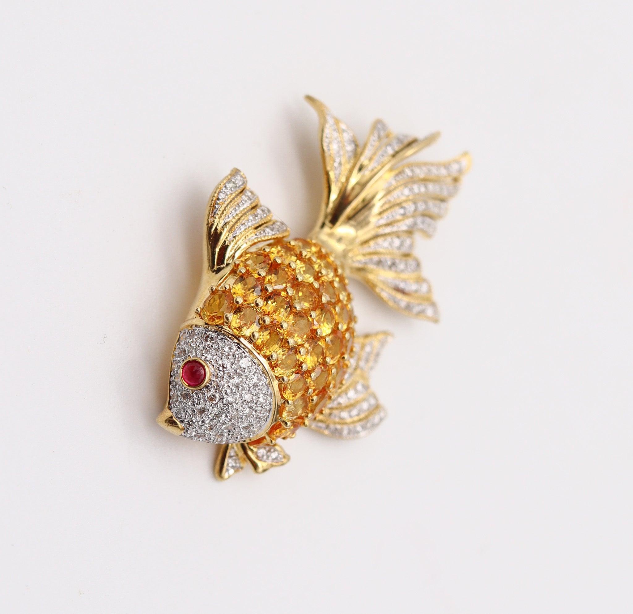 Oval Cut MODERNIST Fish Brooch In 18Kt Yellow Gold With Diamonds, Sapphires & Rubies For Sale