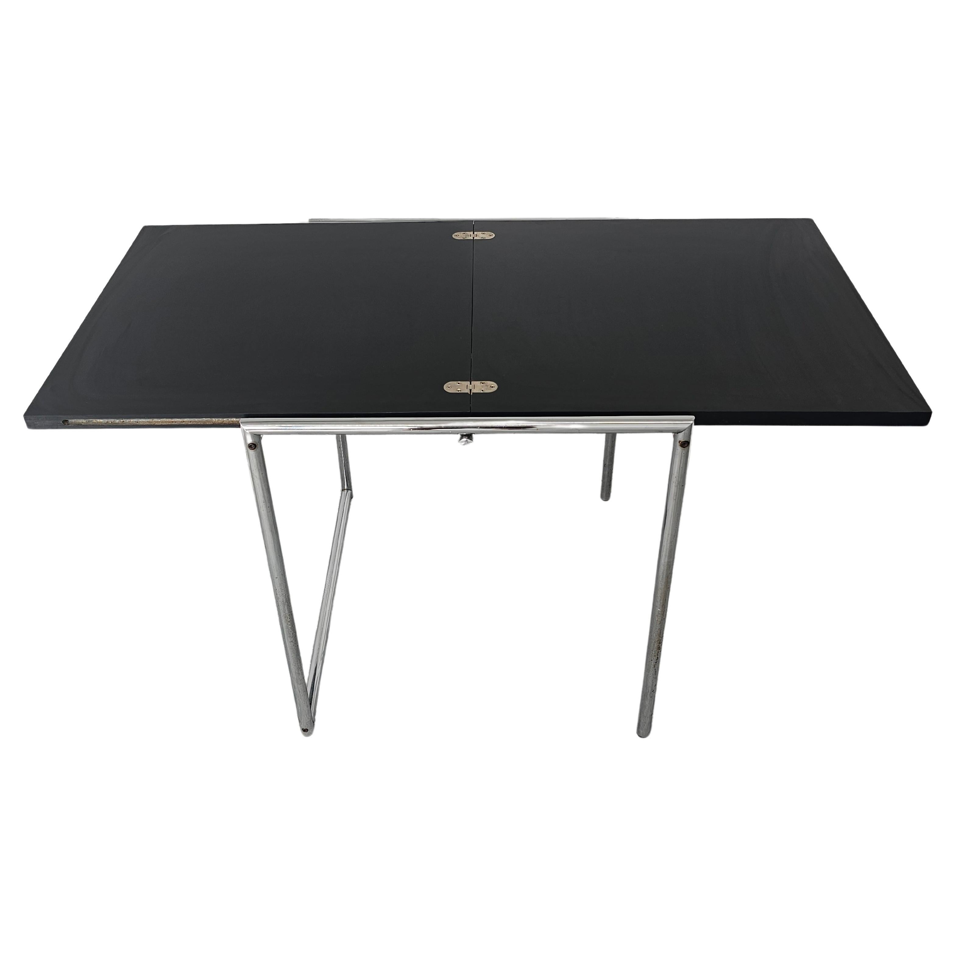 ClassiCon Dining Room Tables