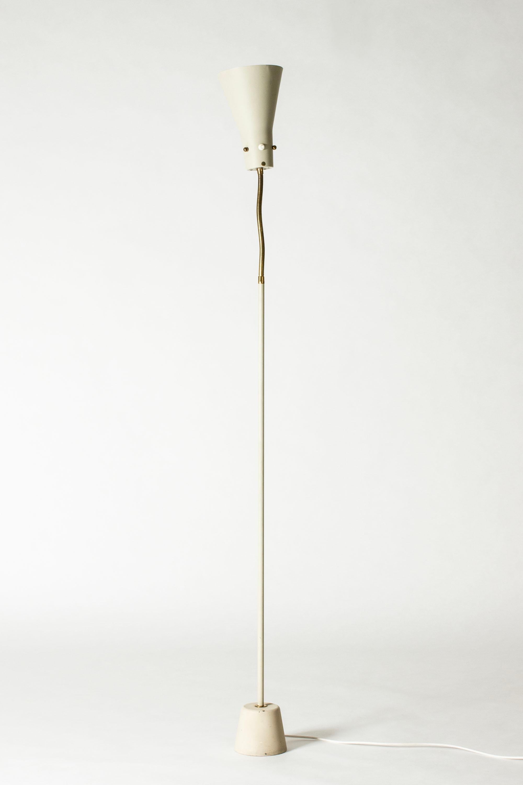 Modernistische Stehlampe der Moderne, von Lisa Johansson-Pape, ASEA, Schweden, 1950er Jahre (Schwedisch) im Angebot