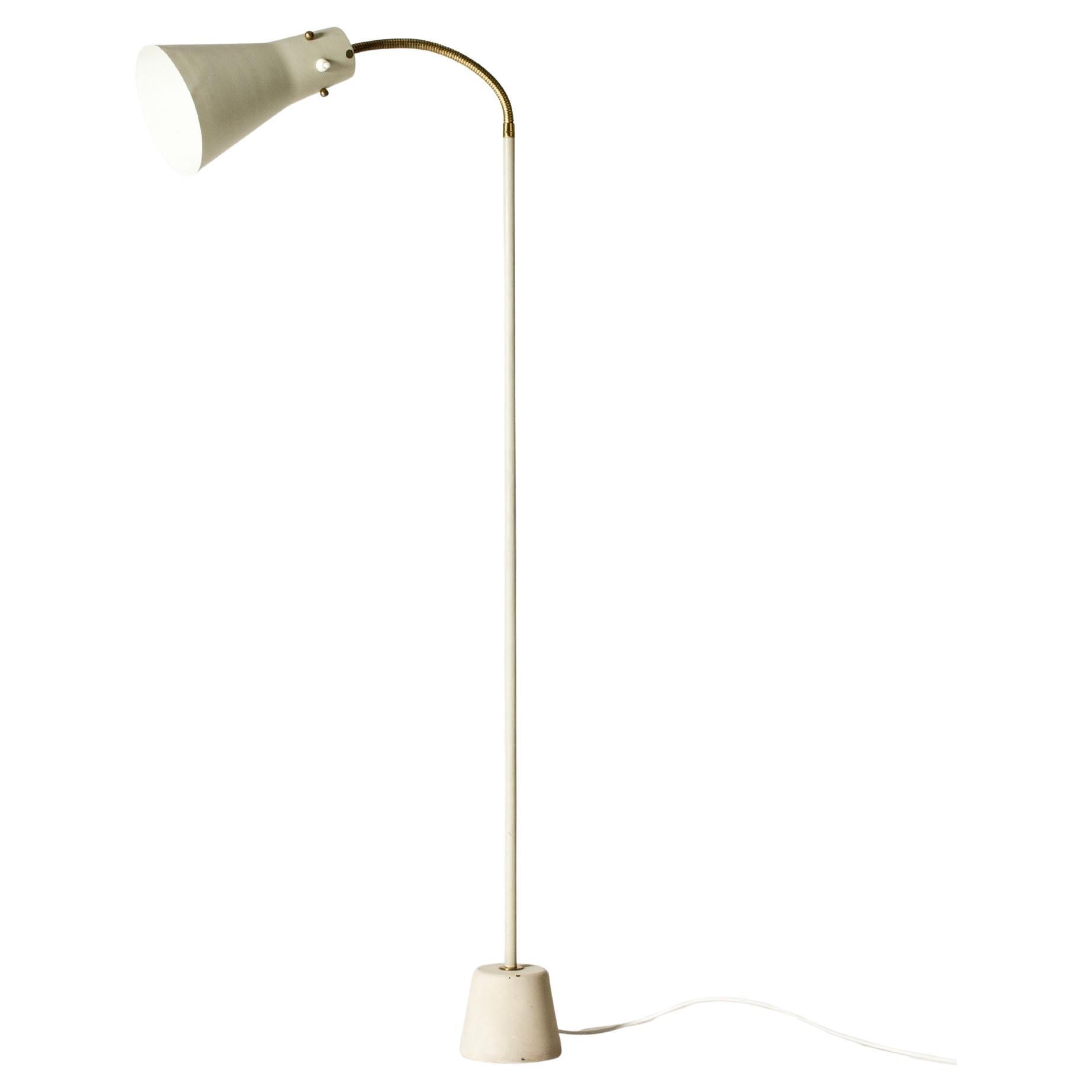 Modernistische Stehlampe der Moderne, von Lisa Johansson-Pape, ASEA, Schweden, 1950er Jahre im Angebot