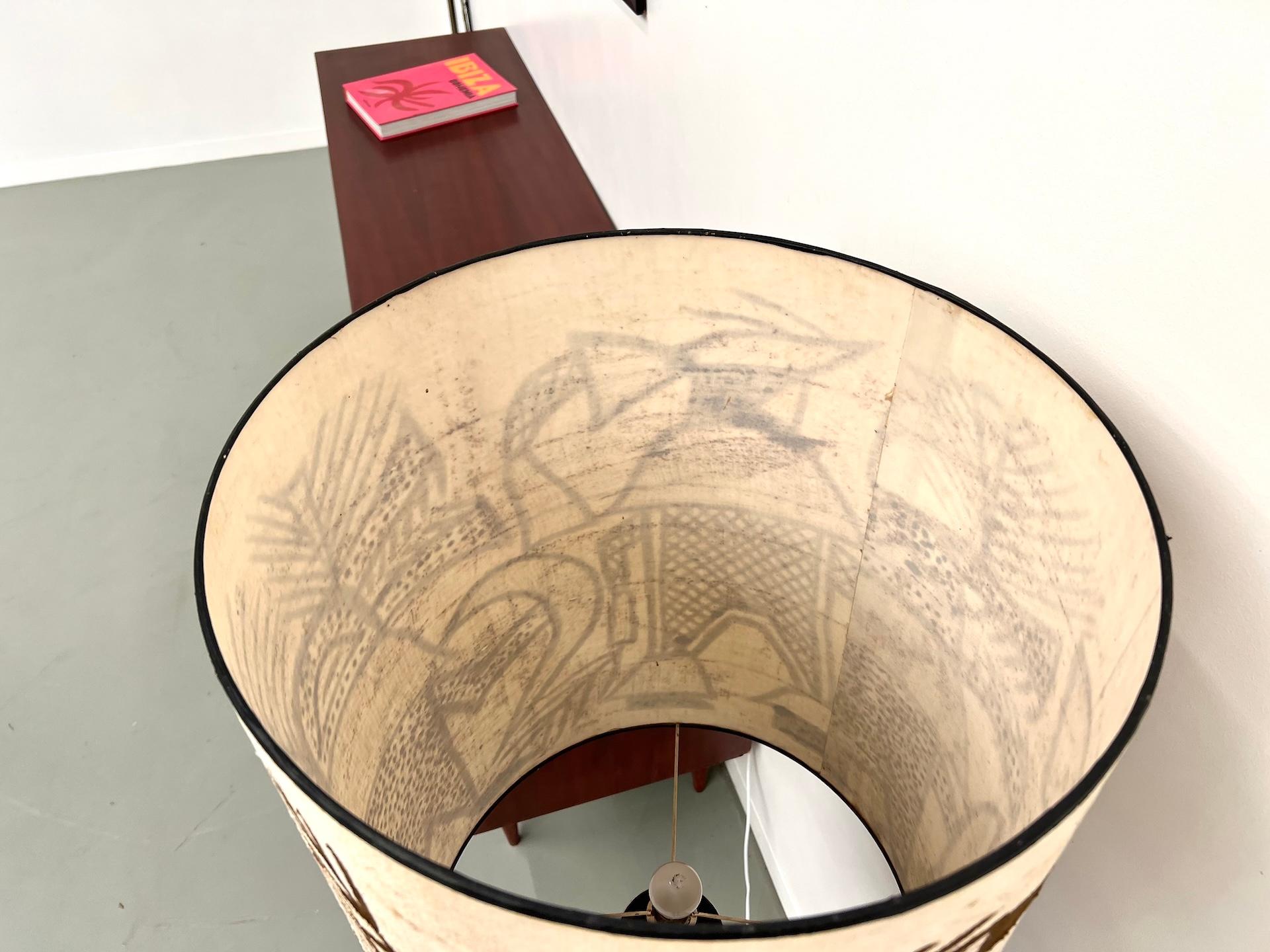 Lampada da terra modernista degli anni '70 in alluminio spazzolato in vendita 4