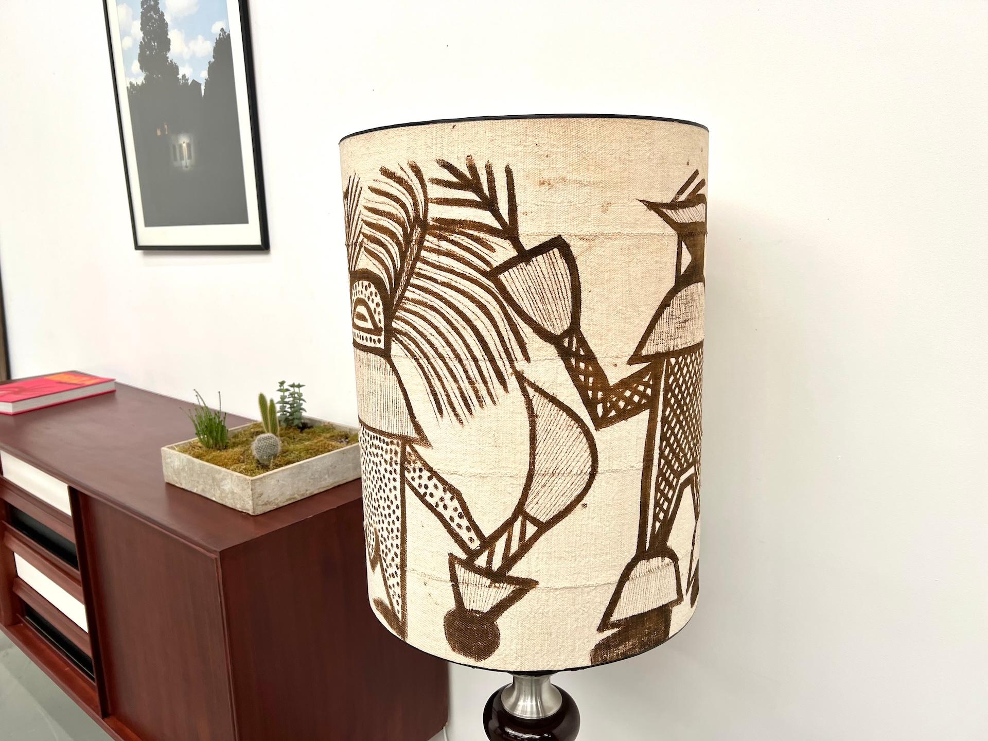 Lampada da terra modernista degli anni '70 in alluminio spazzolato in vendita 6