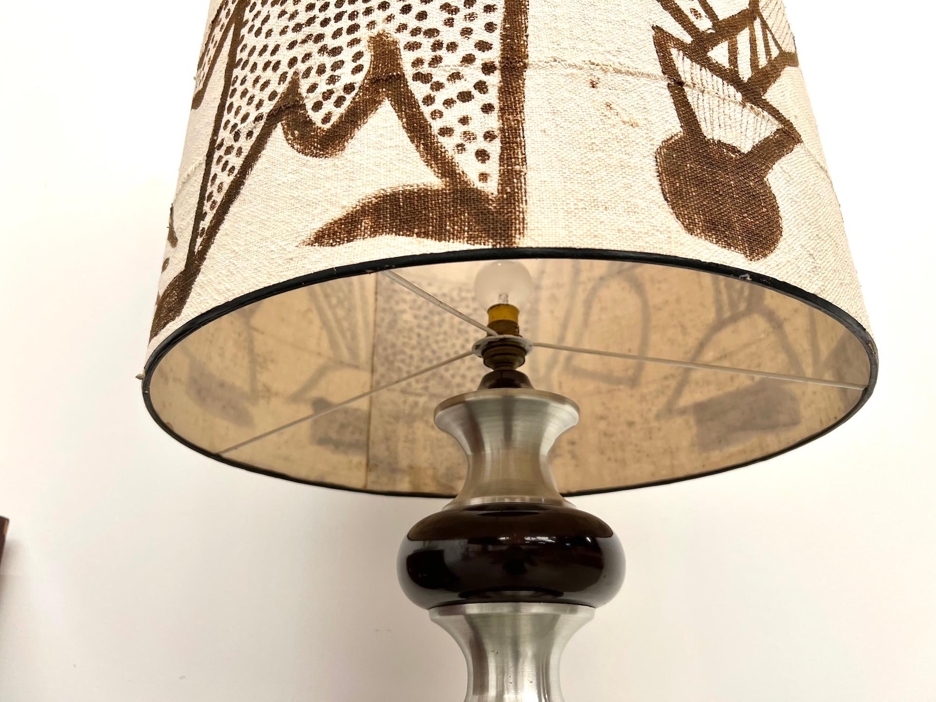 Lampada da terra modernista degli anni '70 in alluminio spazzolato in vendita 7