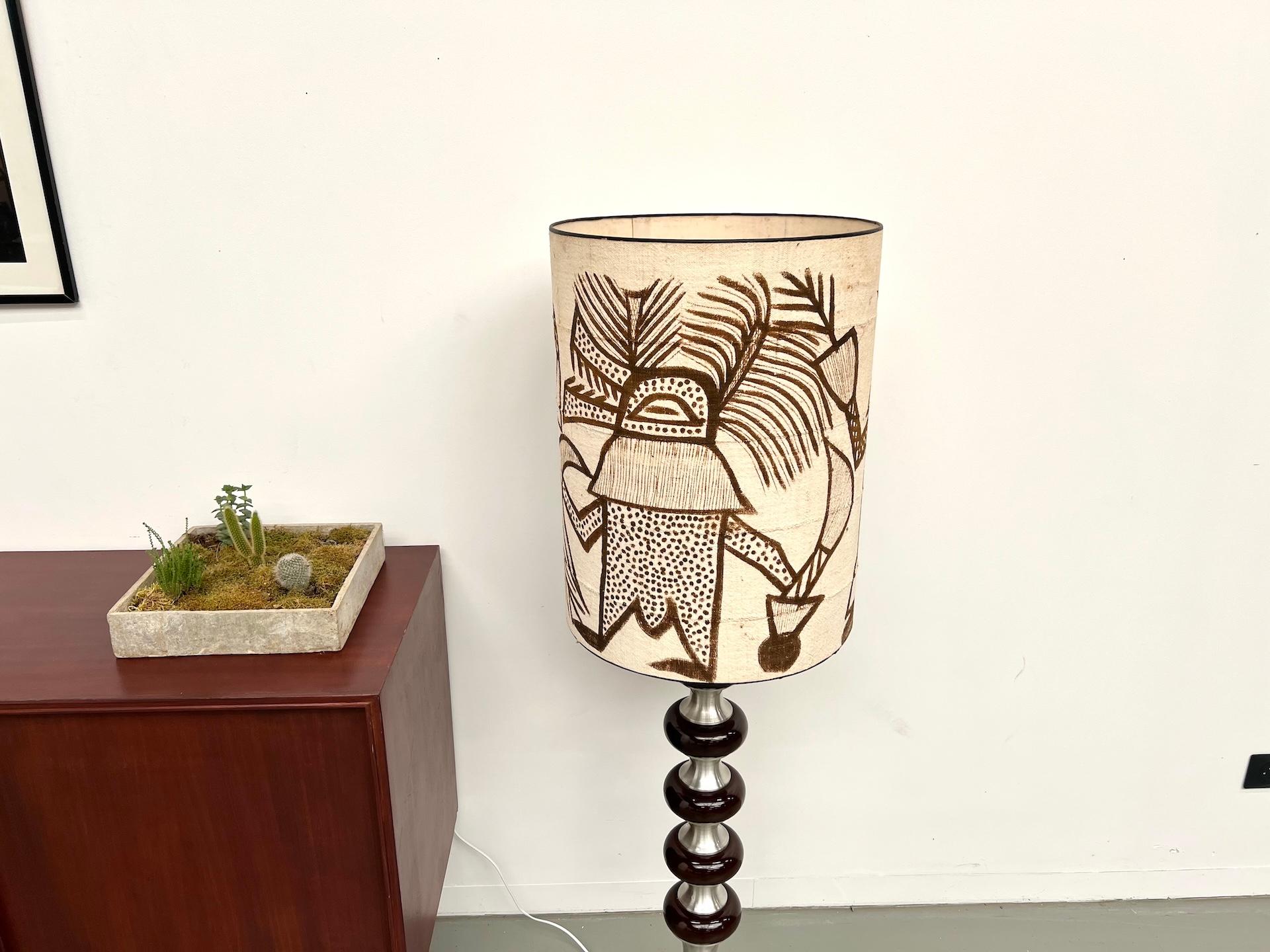 Lampada da terra modernista degli anni '70 in alluminio spazzolato in vendita 10