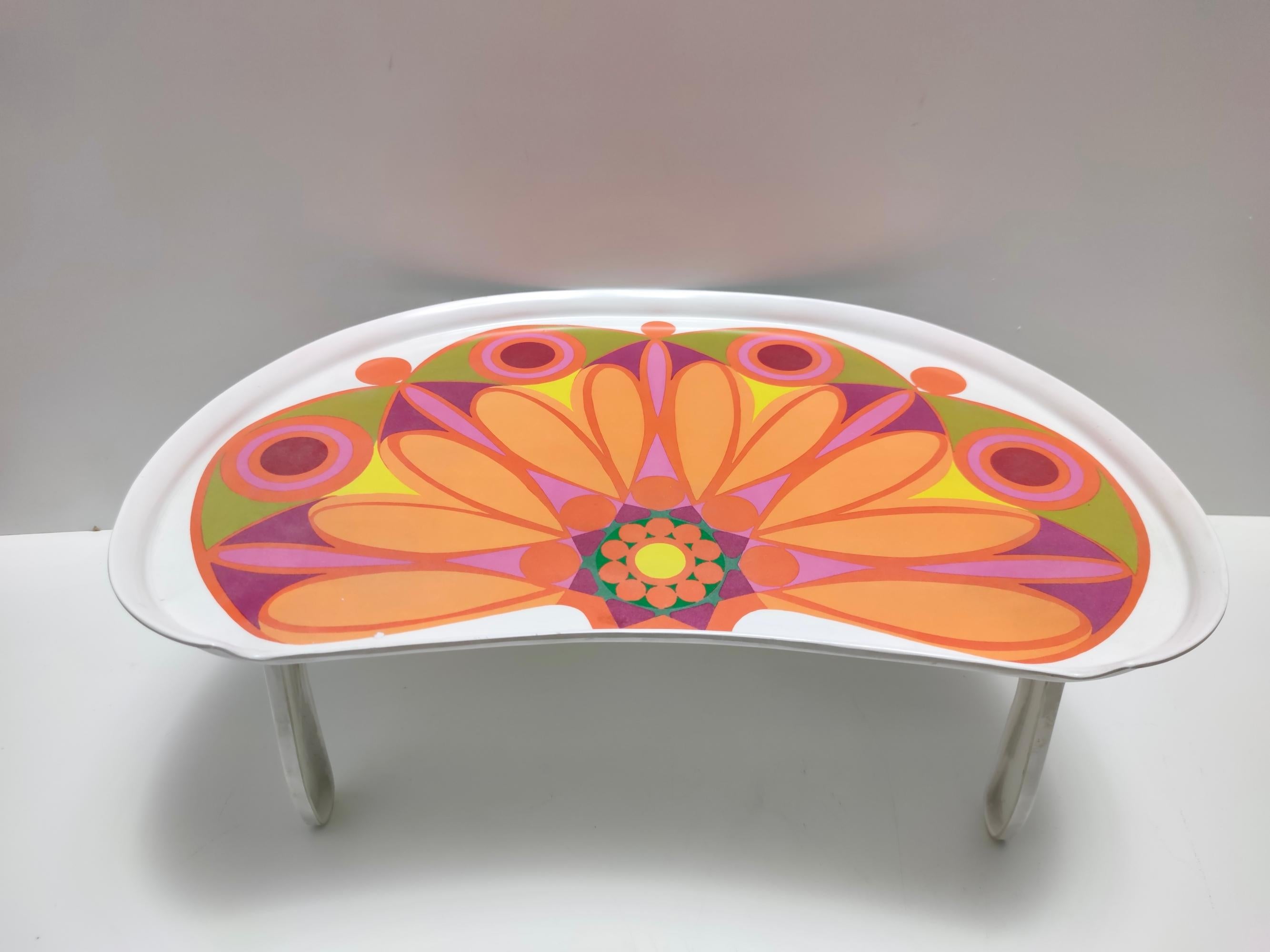 Late 20th Century Modernist Floral Bean-Shaped Plastic Bed Tray, Italy For Sale